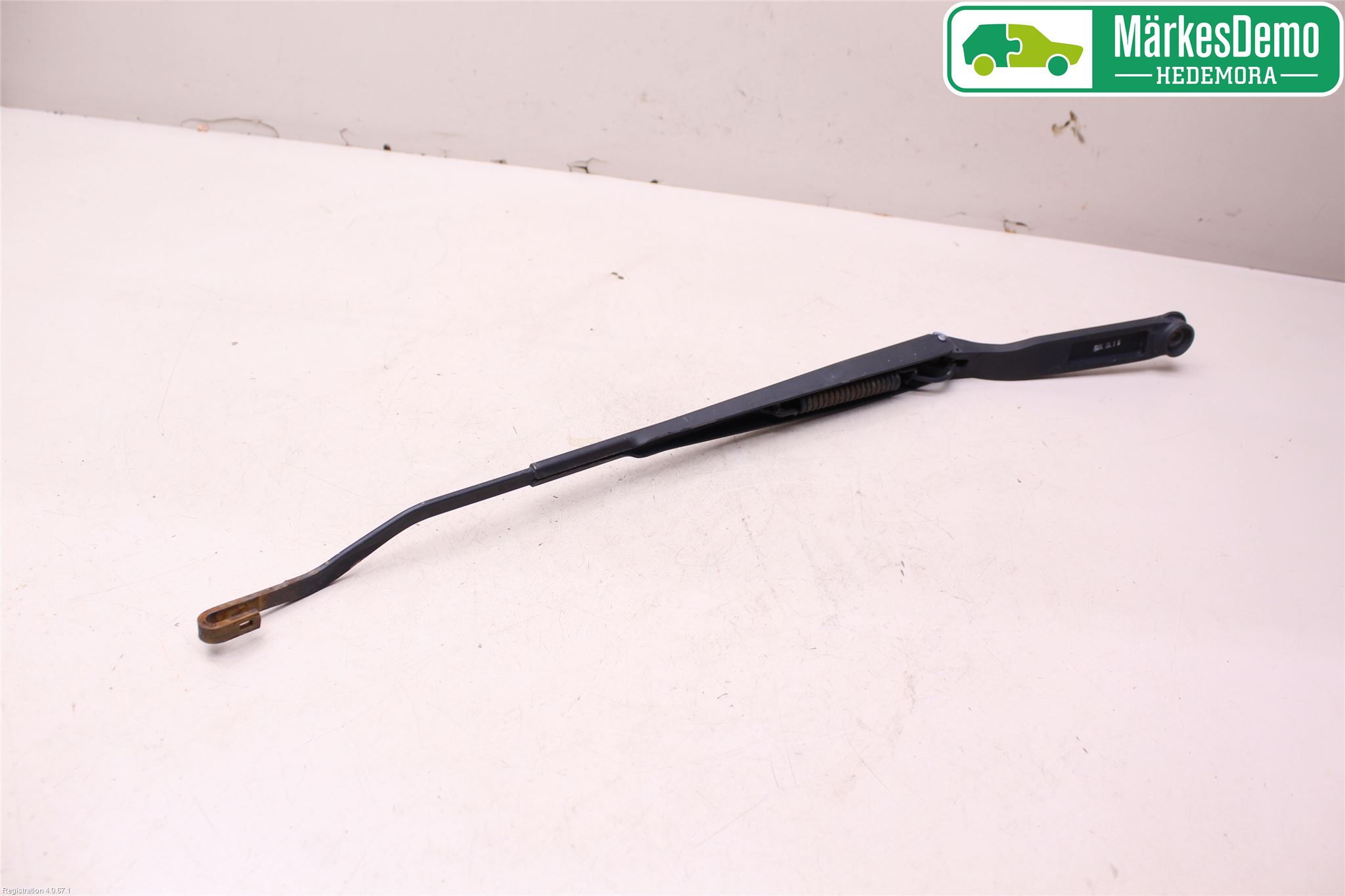 Hyundai TRAJET Torkararm Armar Vindruta