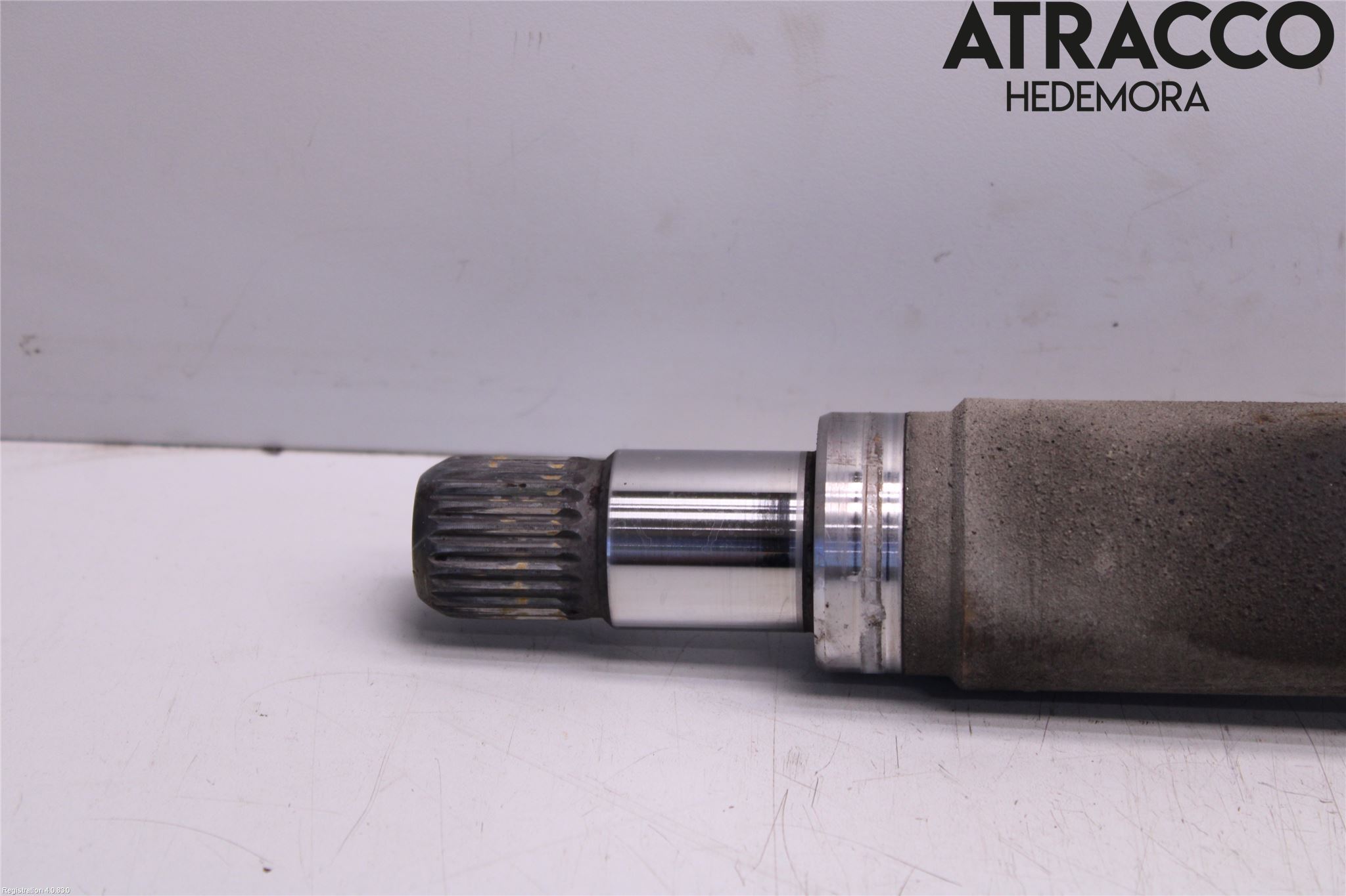 Ford FOCUS 08-11 Drivaxel Fram Höger