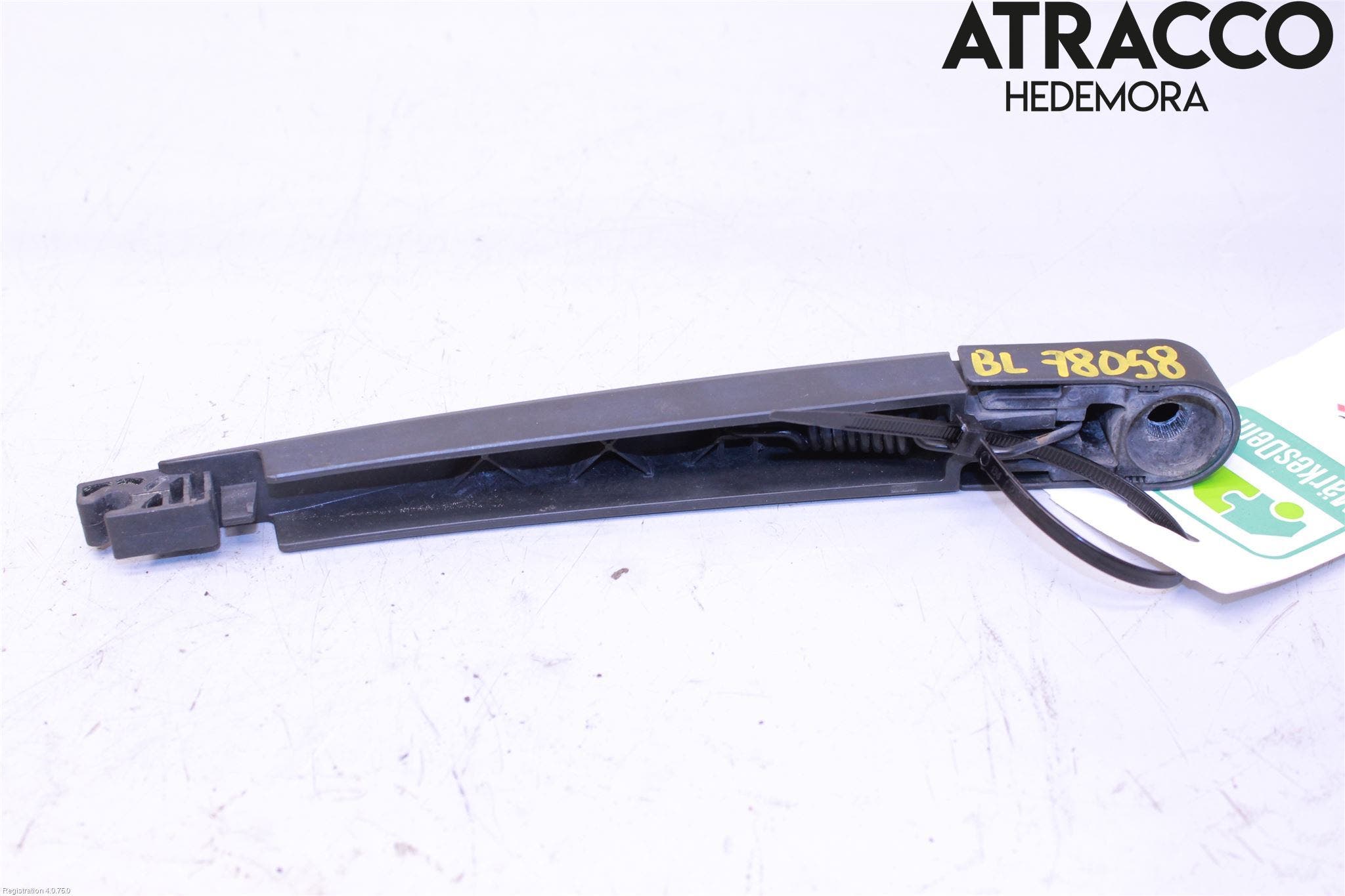 Opel ASTRA J 10-15 Torkararm-Bakruta