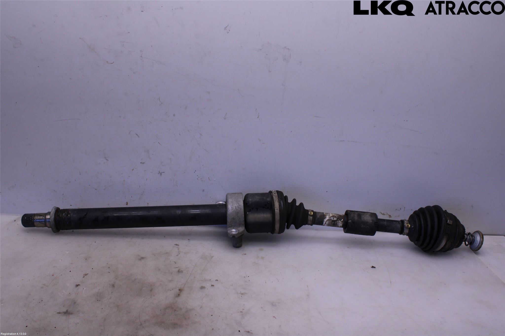 BMW X2 F39 18-23 Drivaxel Fram Höger