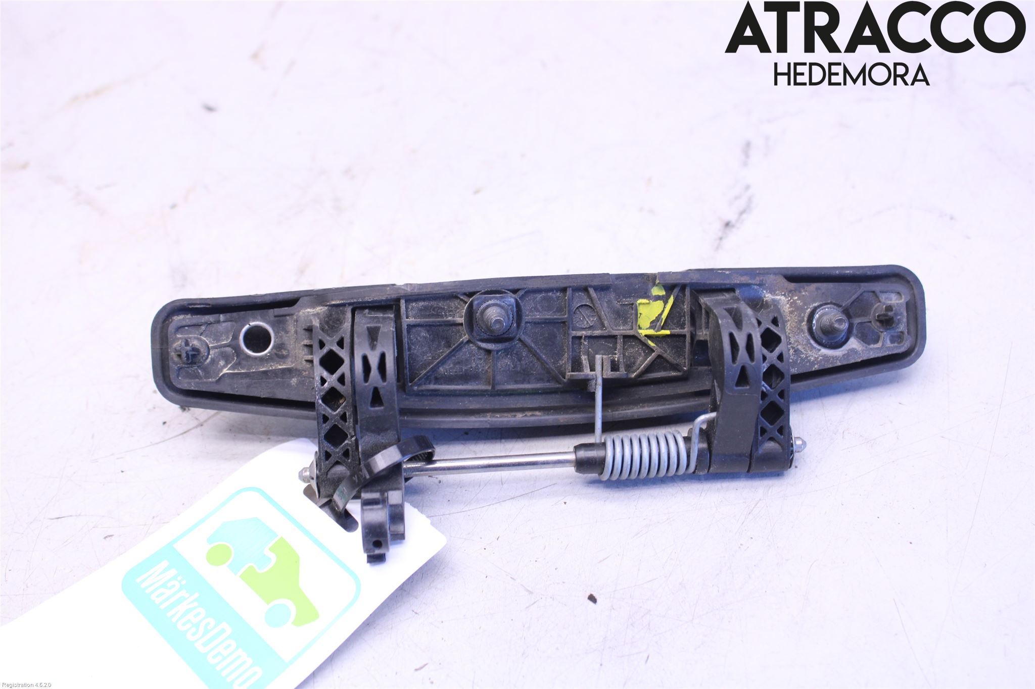 Dacia DOKKER 13- Dörrhandtag Yttre Hö