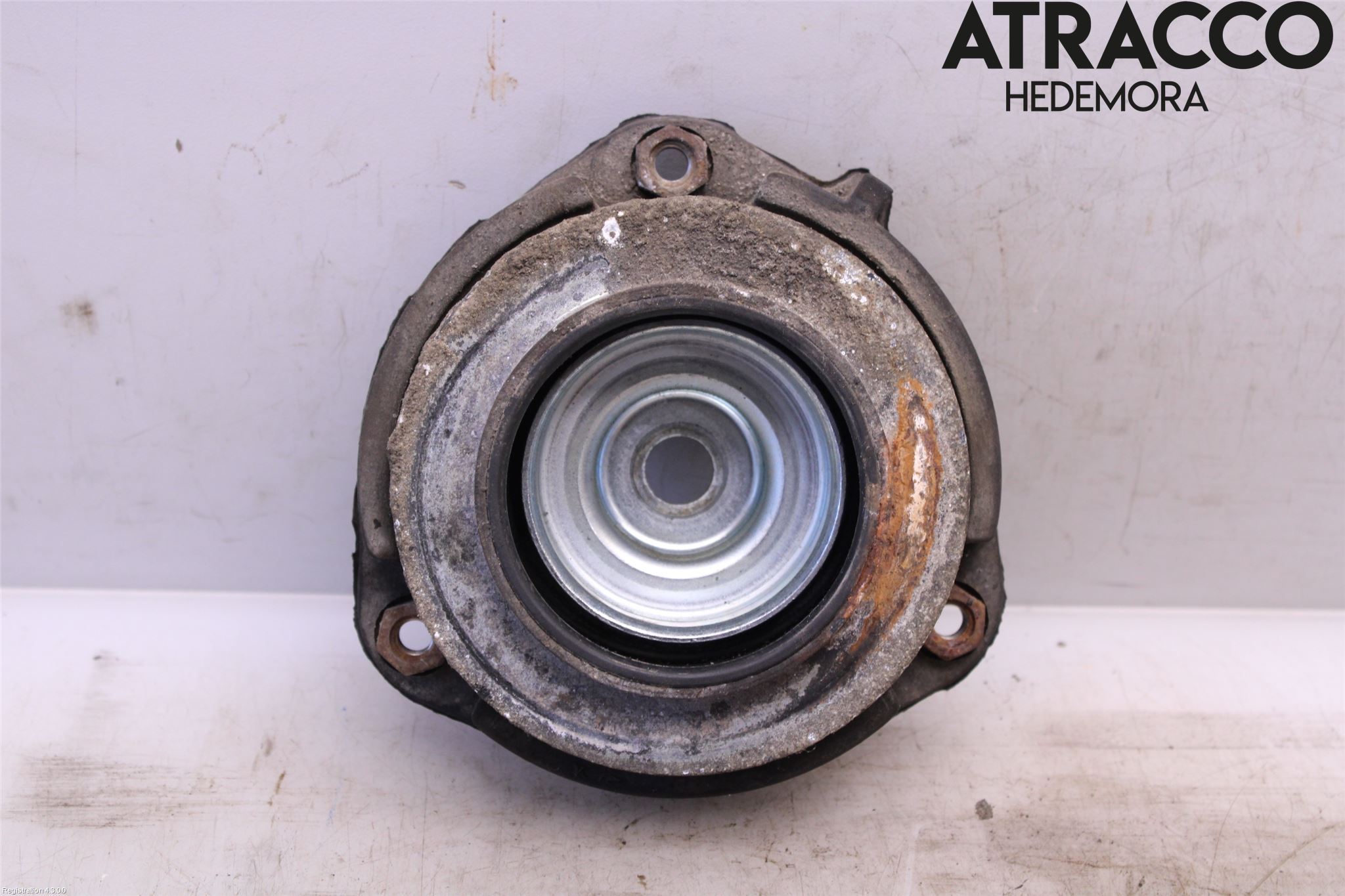 Volkswagen VW CADDY 16-20 Fjäderbenslager Fram