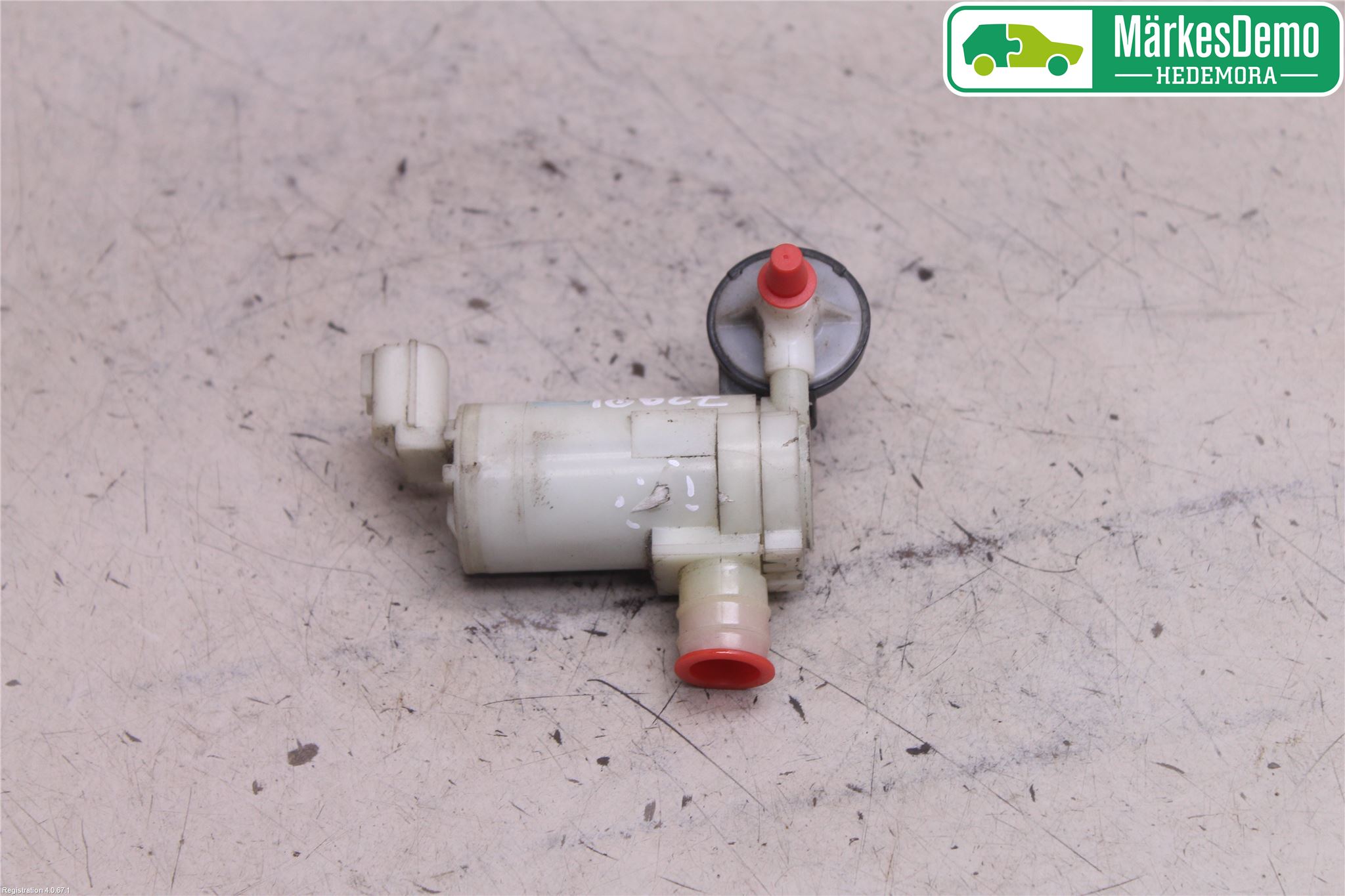 Nissan NV200/NV200 COMBI Spolarpump Vindruta