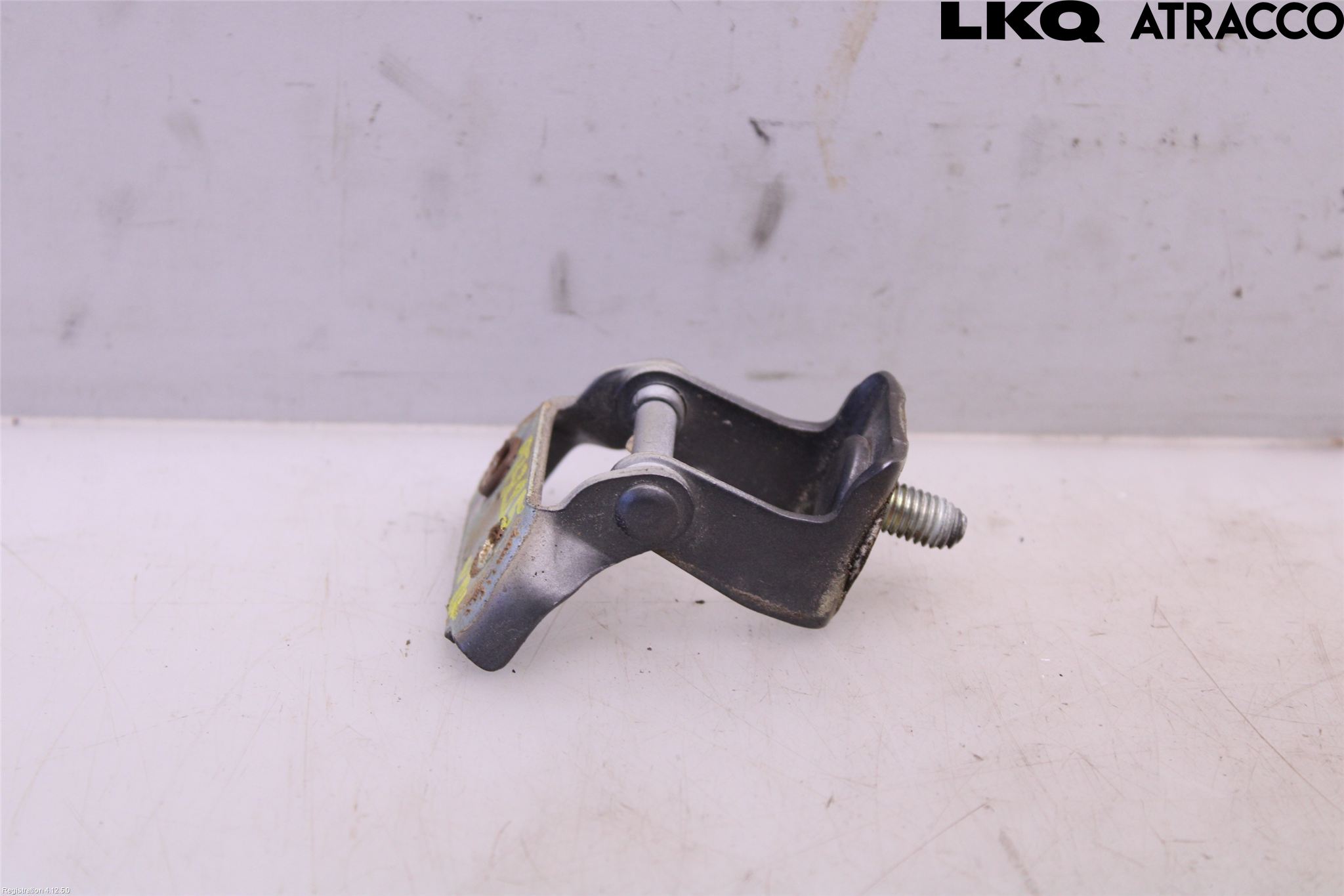 Suzuki SWIFT 17-24 Bakluckegångjärn Vä