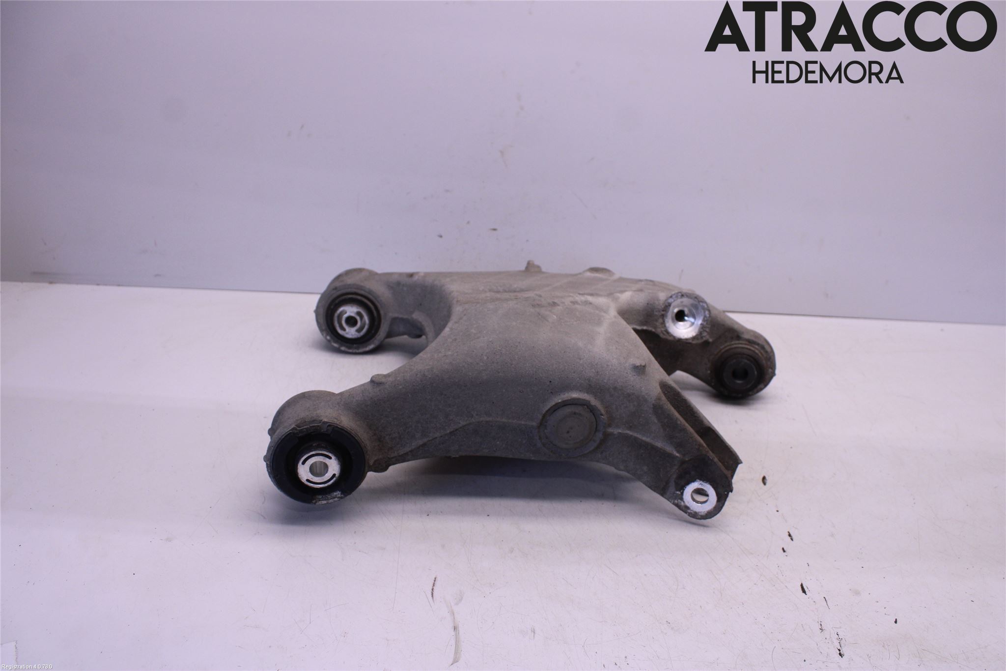BMW 5 F10/F11/F18 09-17 Bärarm Bak Vänster