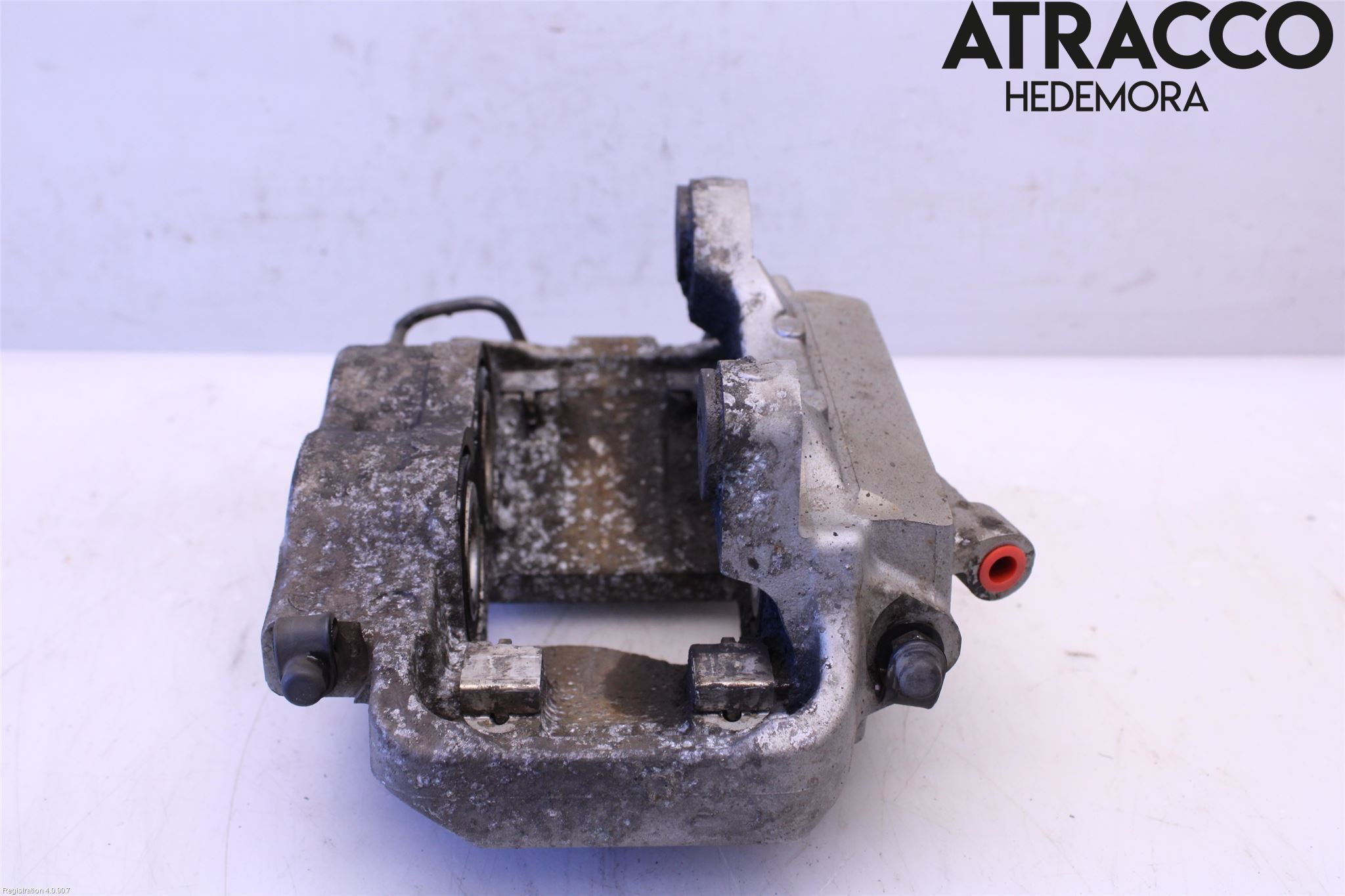 BMW 5 G30/G31/F90 17-23 Bromsok Fram Vänster
