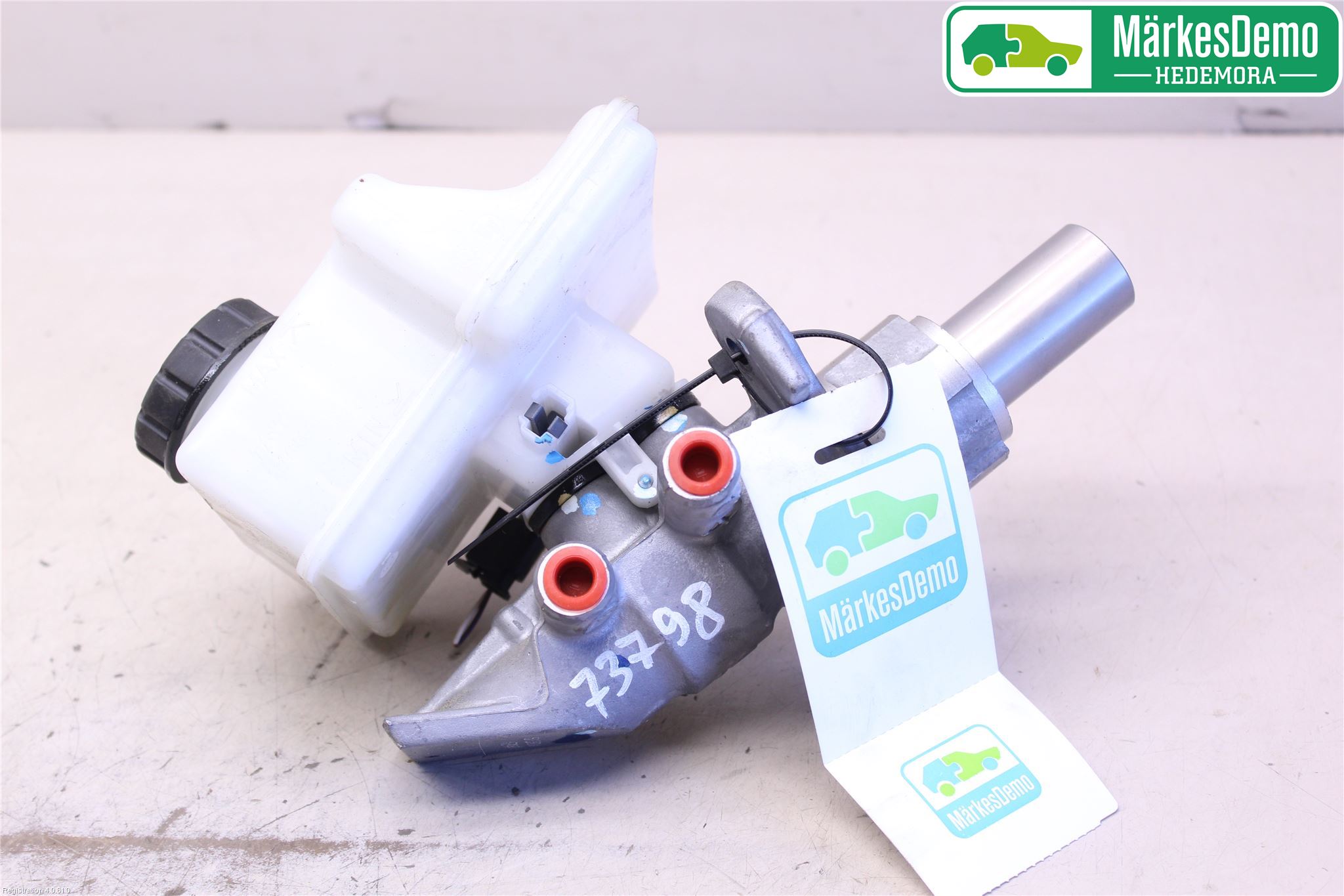Mercedes-Benz MB ML/GLE-KLASS (W166) 12-18 Broms Huvudcylinder