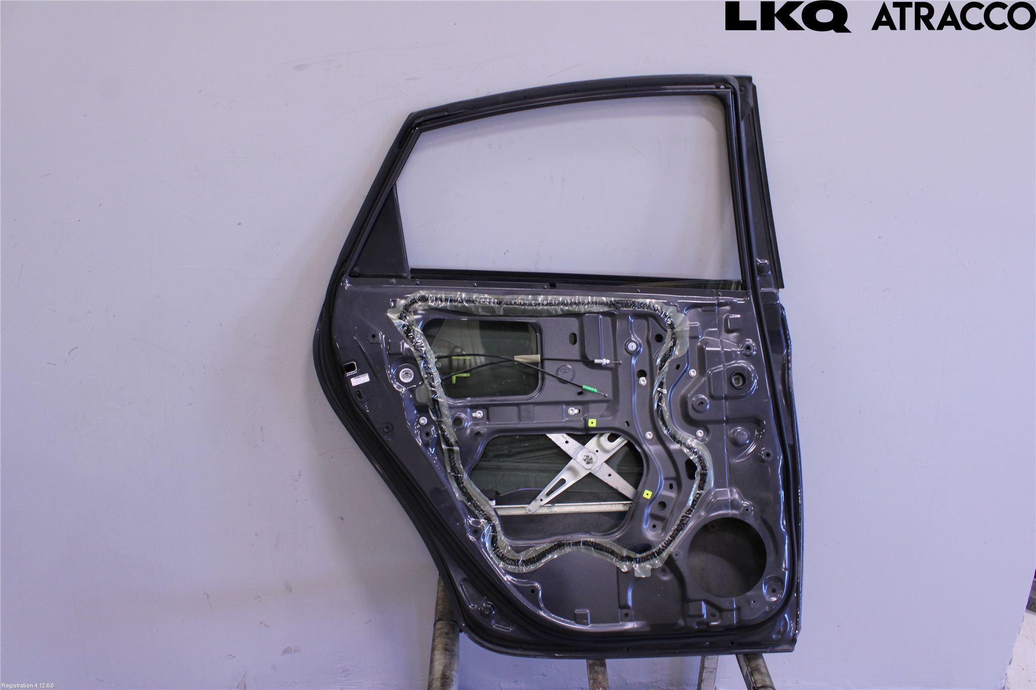 Toyota PRIUS ZVW30 09-20 Dörr Bak Vänster