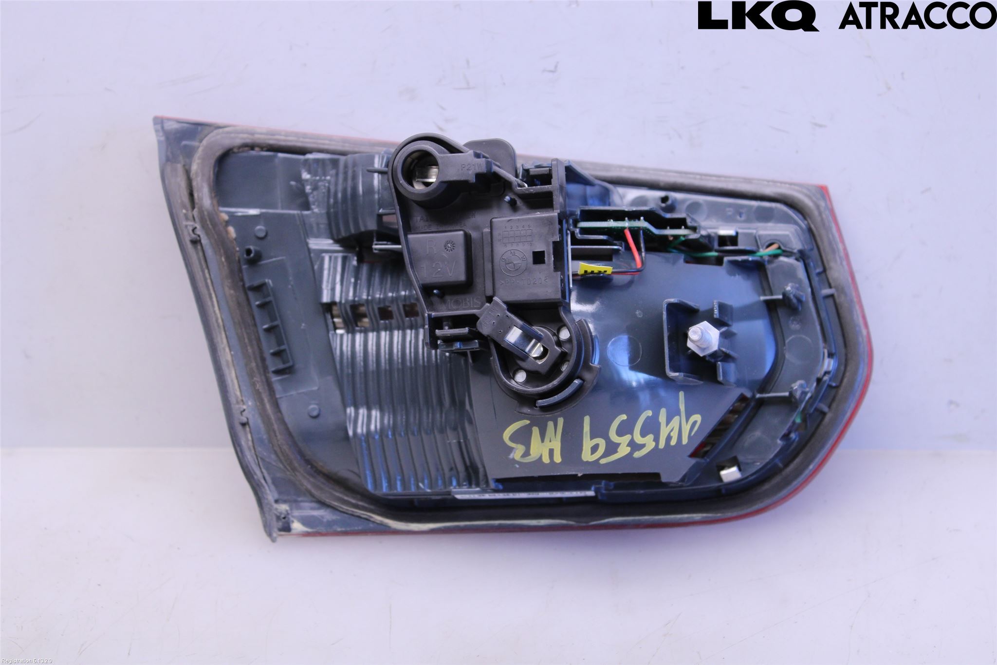 BMW 3 F30/F31/F80 12-19 Bakljus Lucka Hö