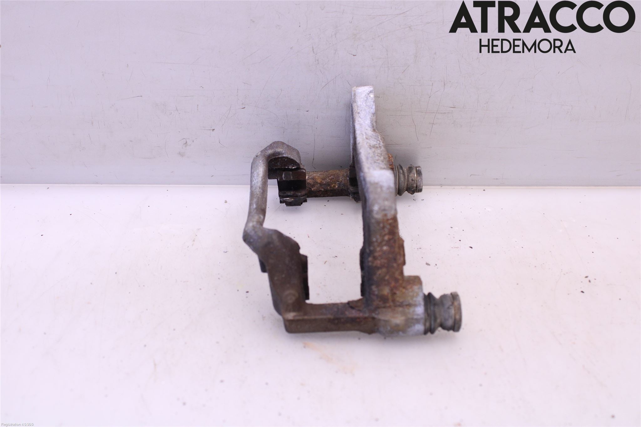 Toyota COROLLA 19- Bromsokshållare