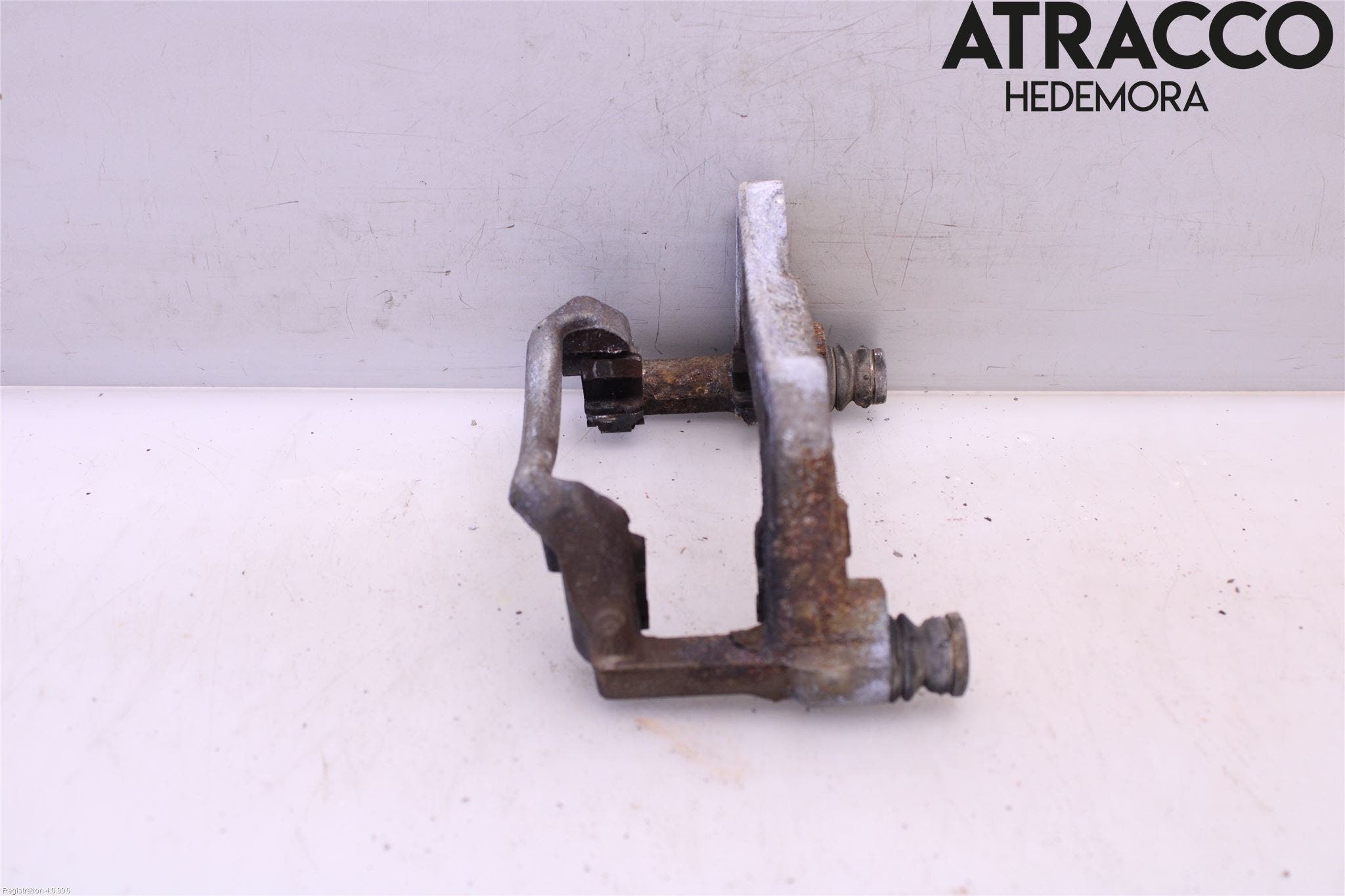 Toyota COROLLA 19- Bromsokshållare