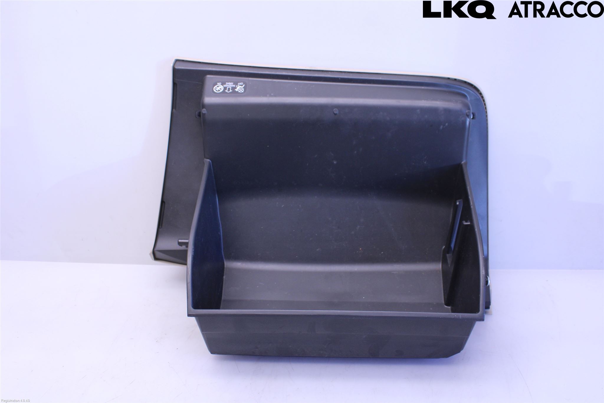 Nissan X-TRAIL 14-21 Handskfack