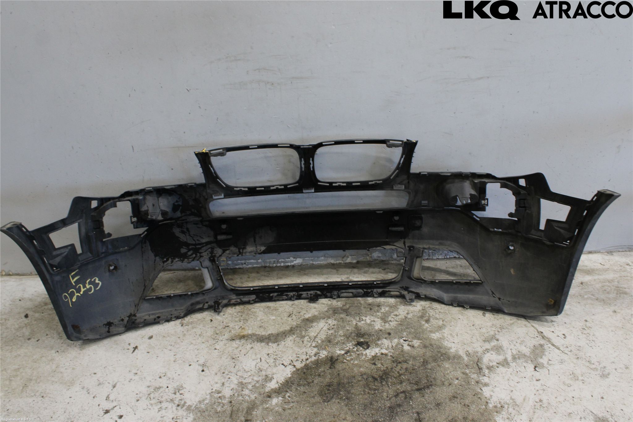 BMW X3 E83     03-10 Stötfångarbeklädnad Fram