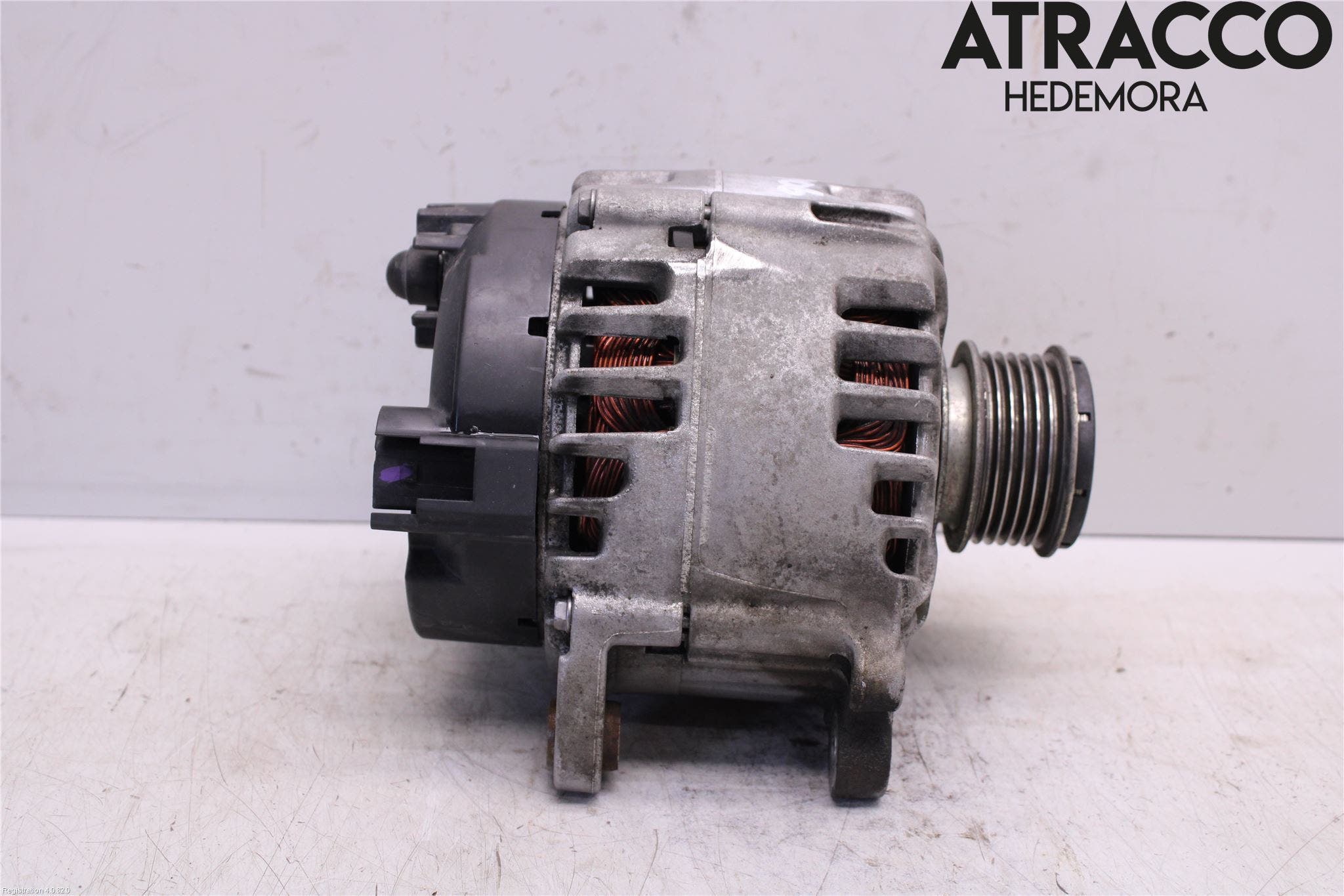 Volkswagen VW GOLF VI 09-13 Generator