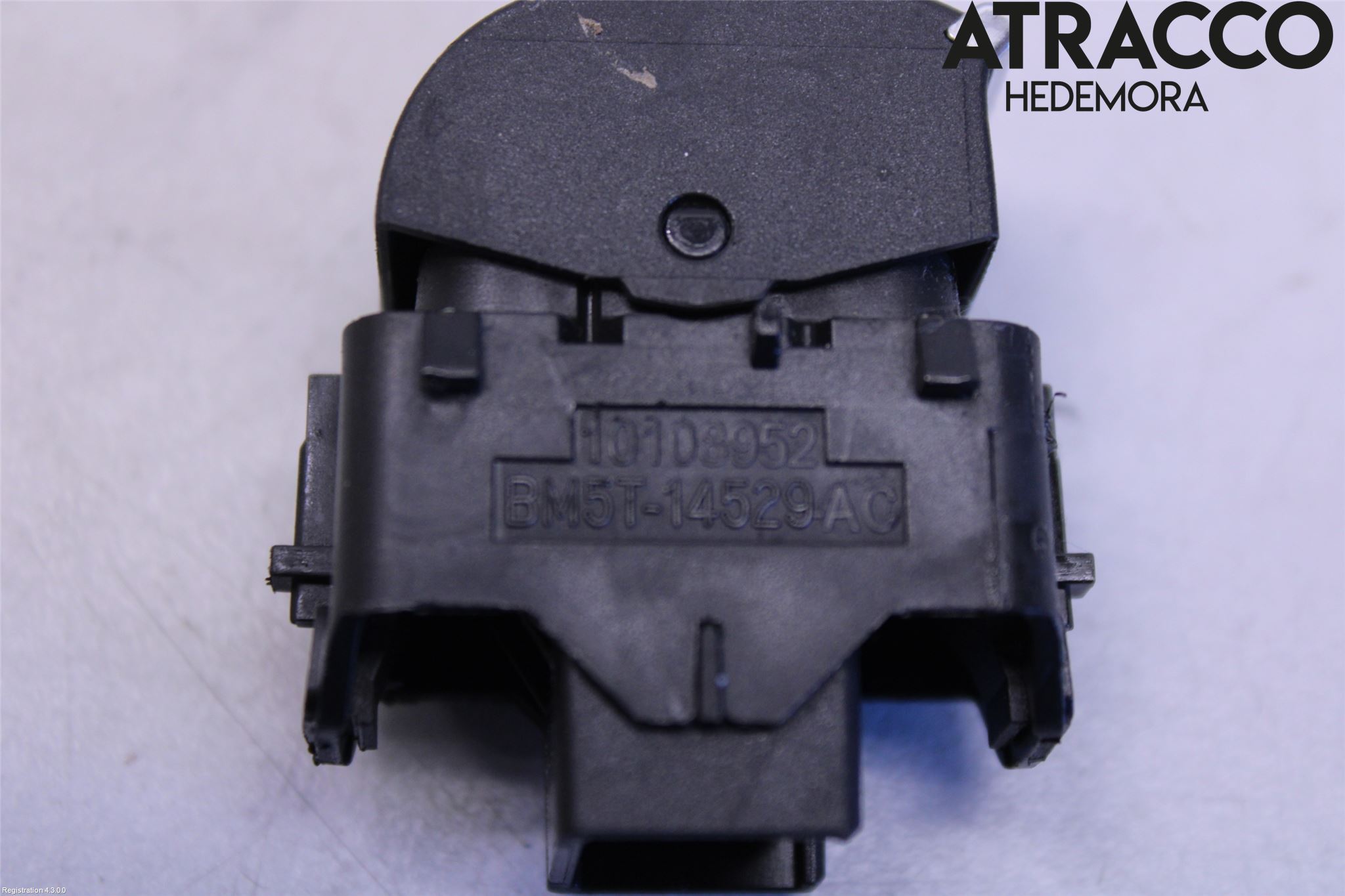 Ford KUGA 13-16 Strömställare Elhiss