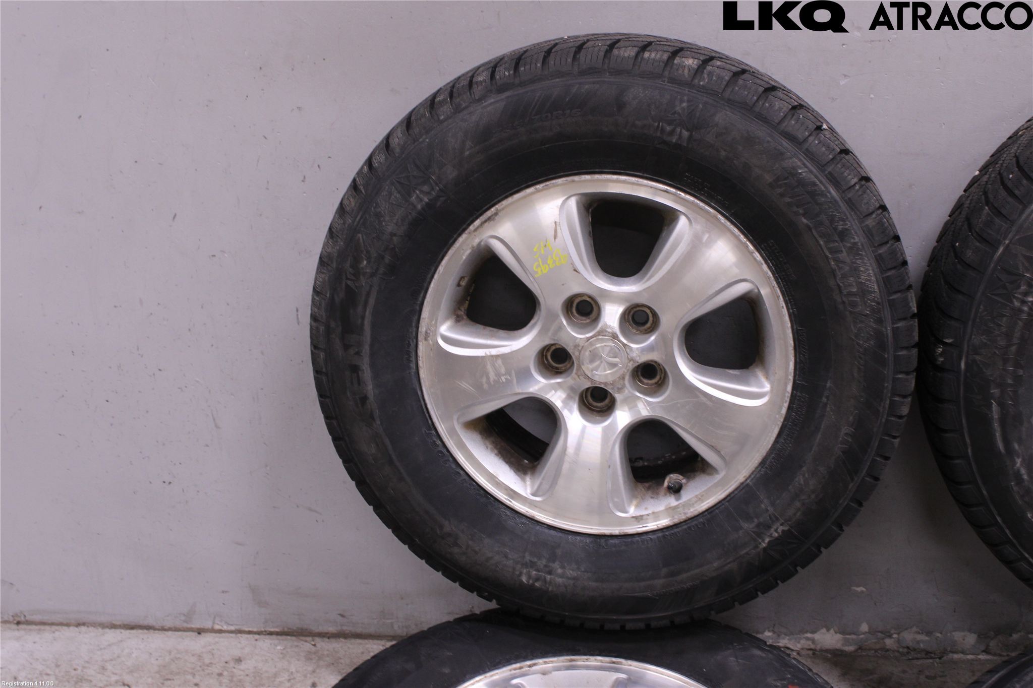 Mazda TRIBUTE Vinterdäck Alumfälg 4St