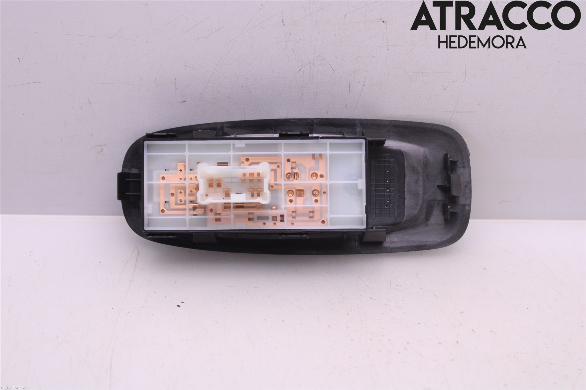 Renault KADJAR 15- Strömställare Elhiss