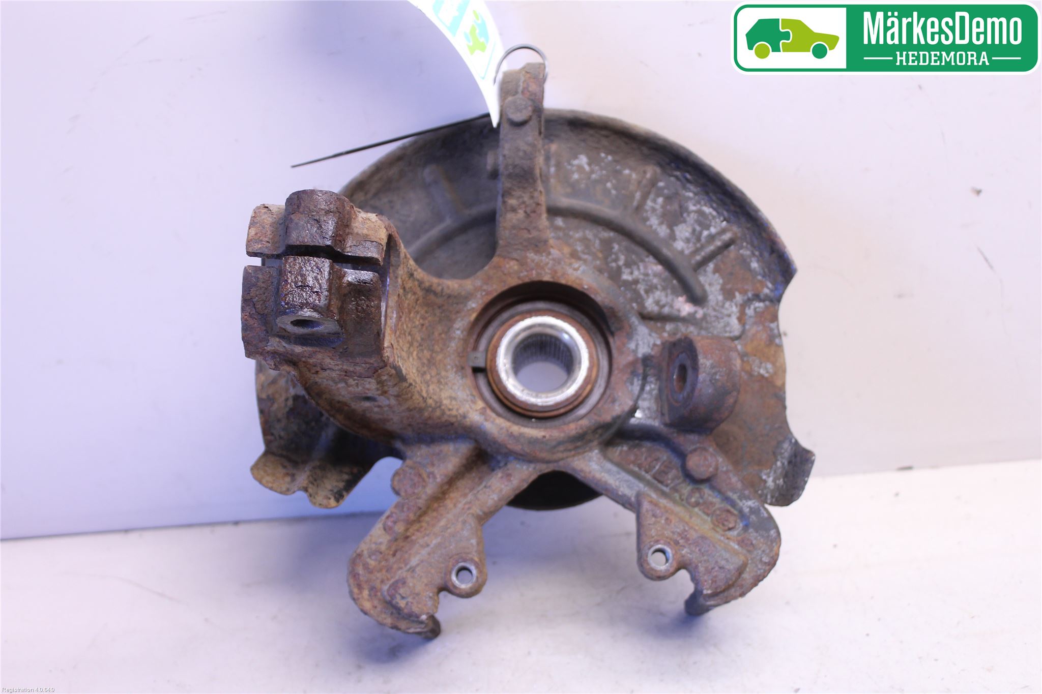 Volkswagen VW POLO 10-17 Styrspindel Lagerhus Hö