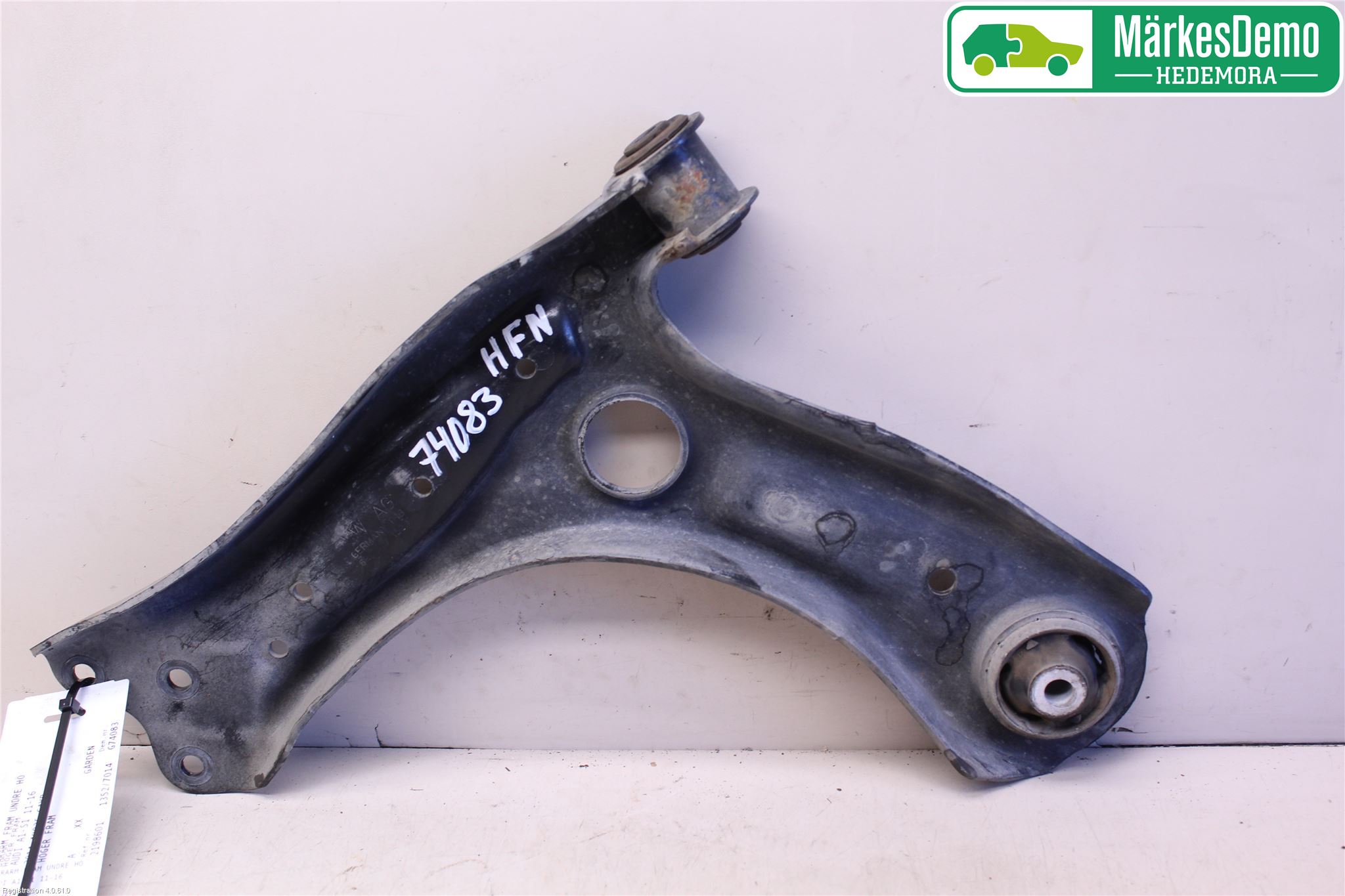 Audi A1/S1 11-18 Bärarm Fram Undre Hö