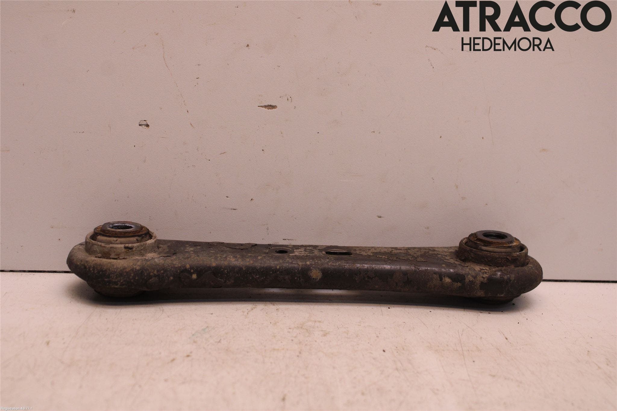 Volvo V70 14-16 Bärarm Bak Höger