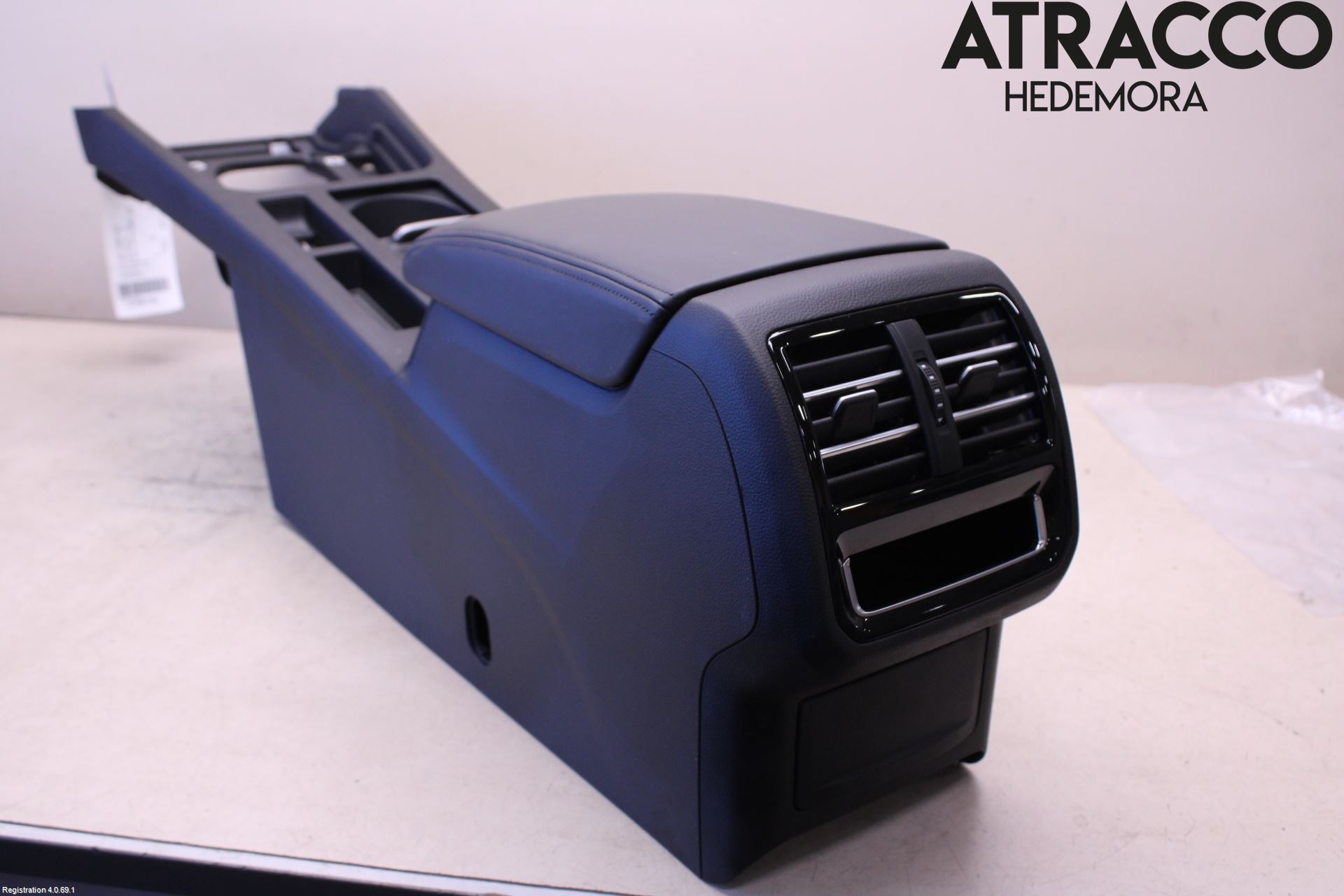Volkswagen VW PASSAT 15-19 Inr Tunnelfack