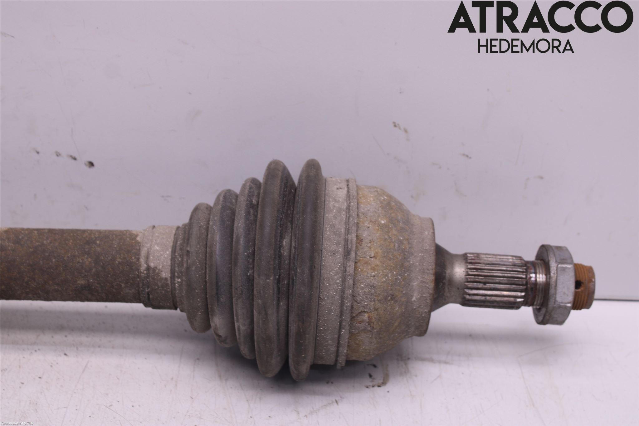 Peugeot 3008 09-16 Drivaxel Fram Vänster