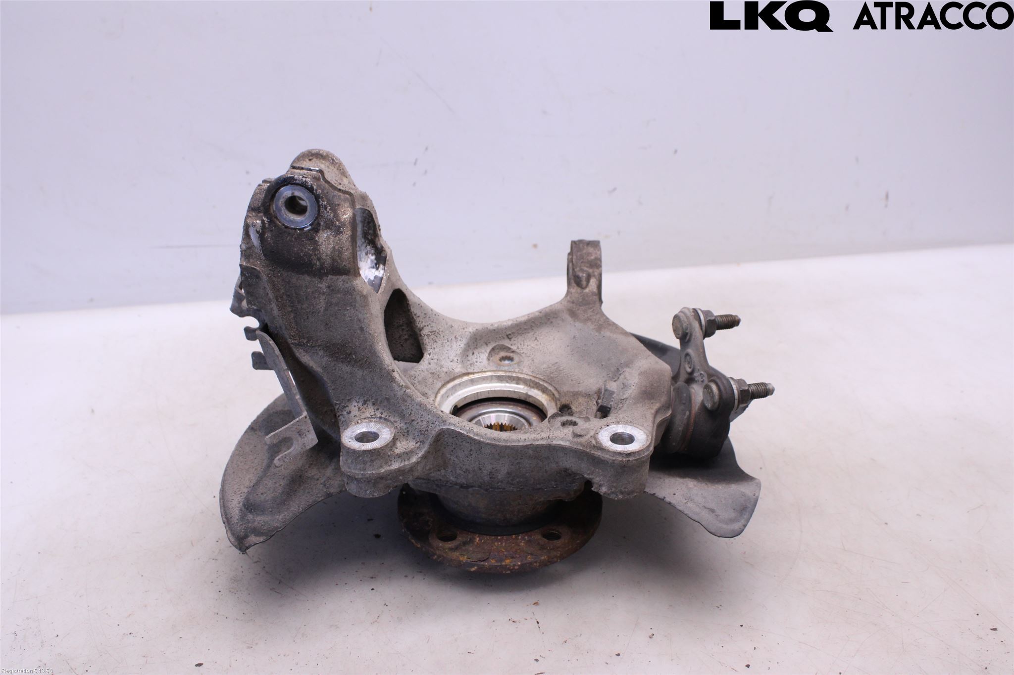 Volkswagen VW TIGUAN 16-24 Styrspindel Lagerhus Hö