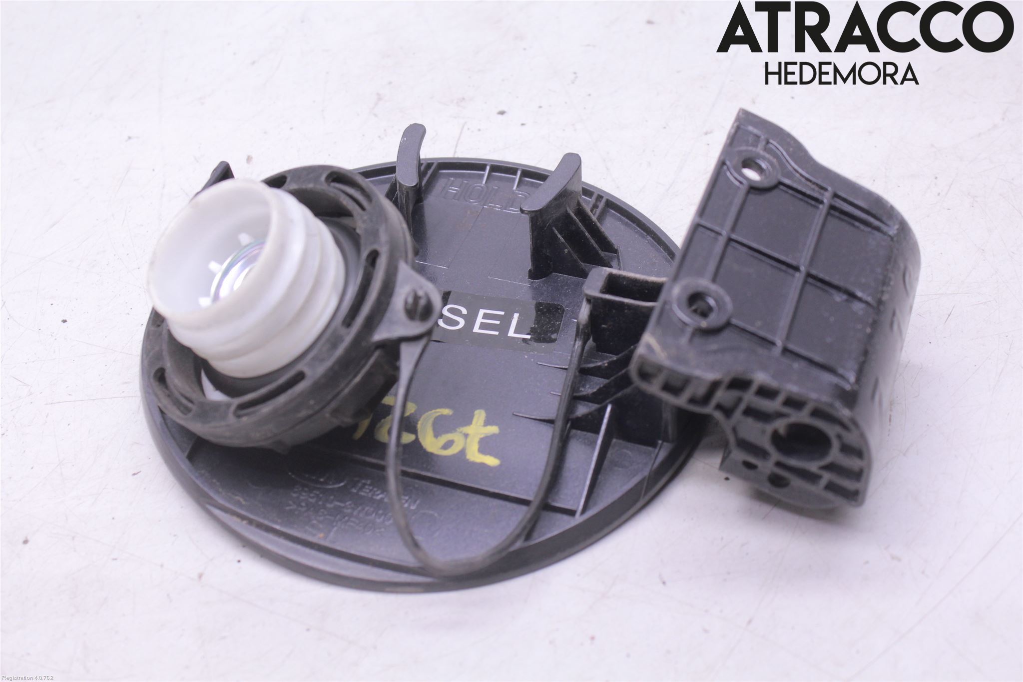 Kia SPORTAGE (SL) 11-15 Tanklucka