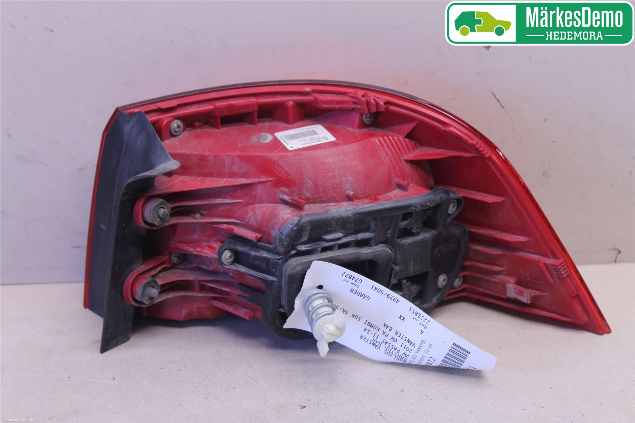 Volkswagen VW PASSAT 11-14 Bakljus Vänster