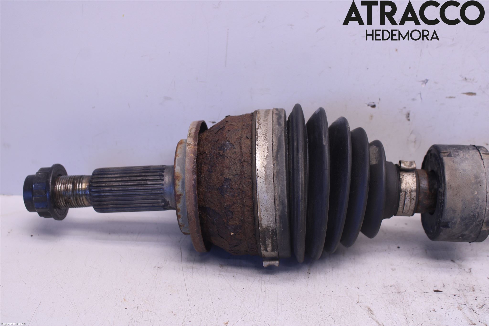Toyota AVENSIS 09-15 Drivaxel Fram Vänster
