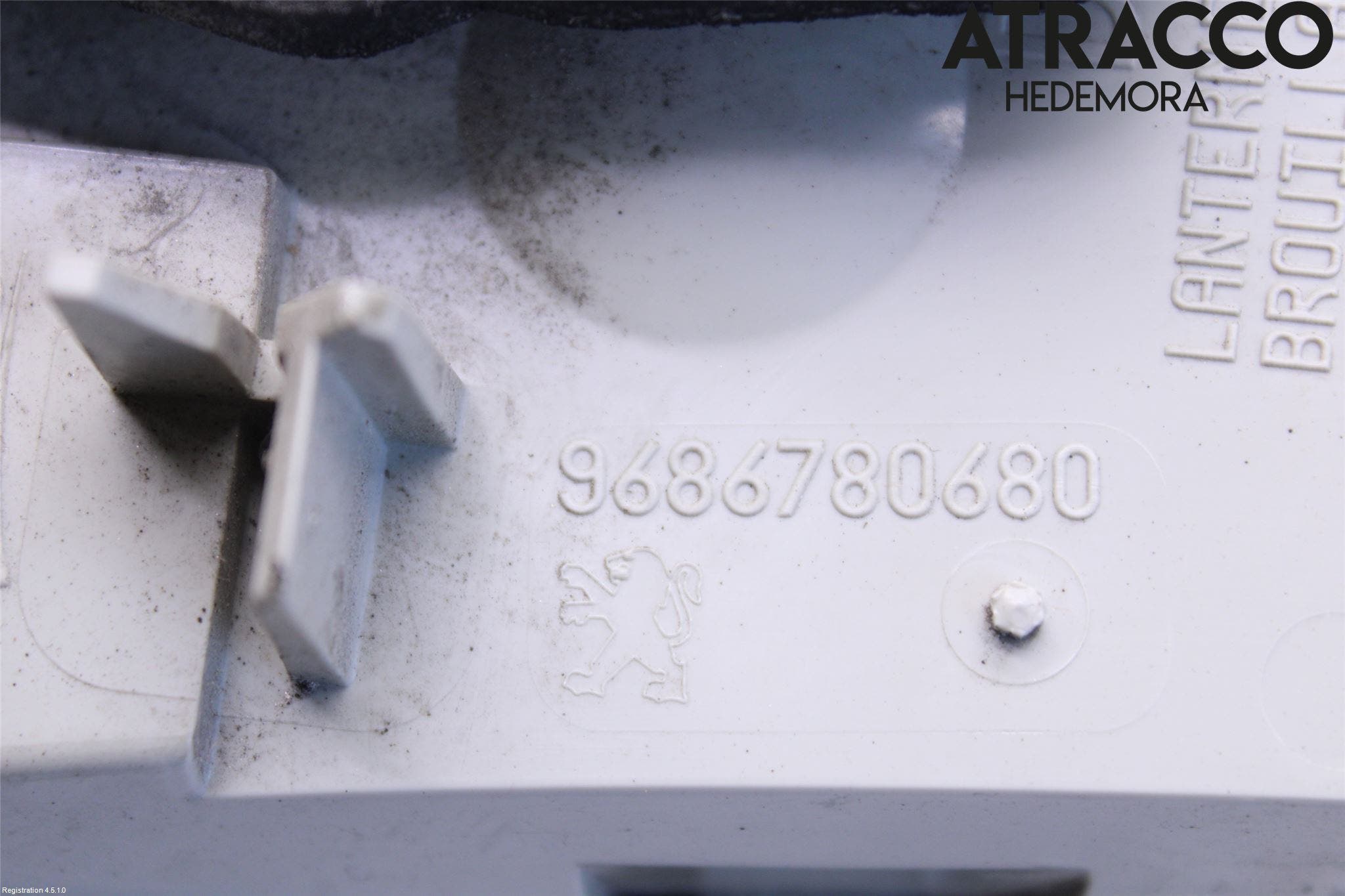 Peugeot 508 11-18 Bakljus Lucka Hö