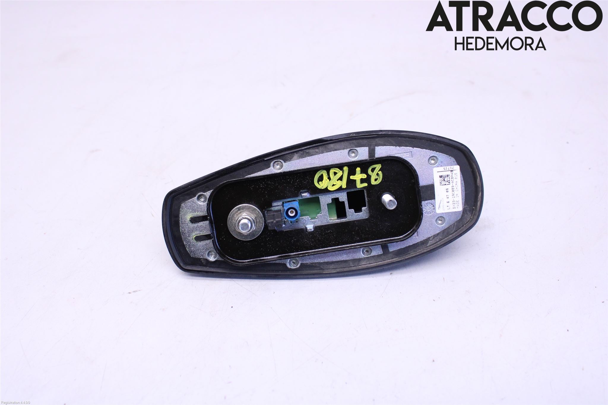 Jaguar XE (X760) 15-24 Antenn