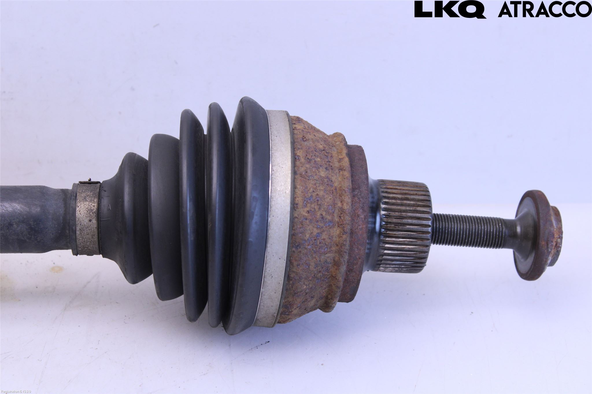 Audi Q5 09-16 Drivaxel Fram Höger