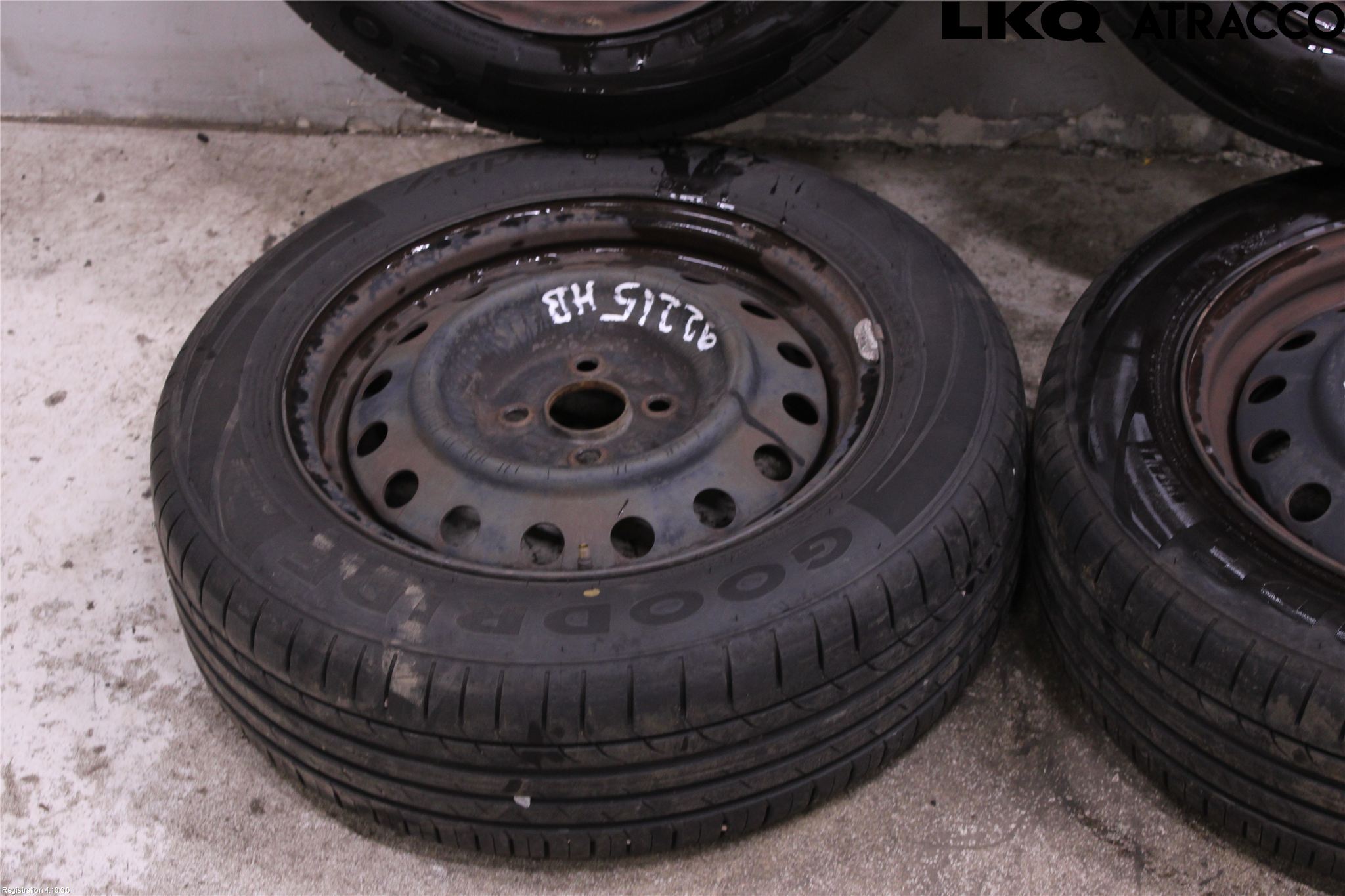 Toyota COROLLA 02-07 Sommardäck Plåtfälg 4St