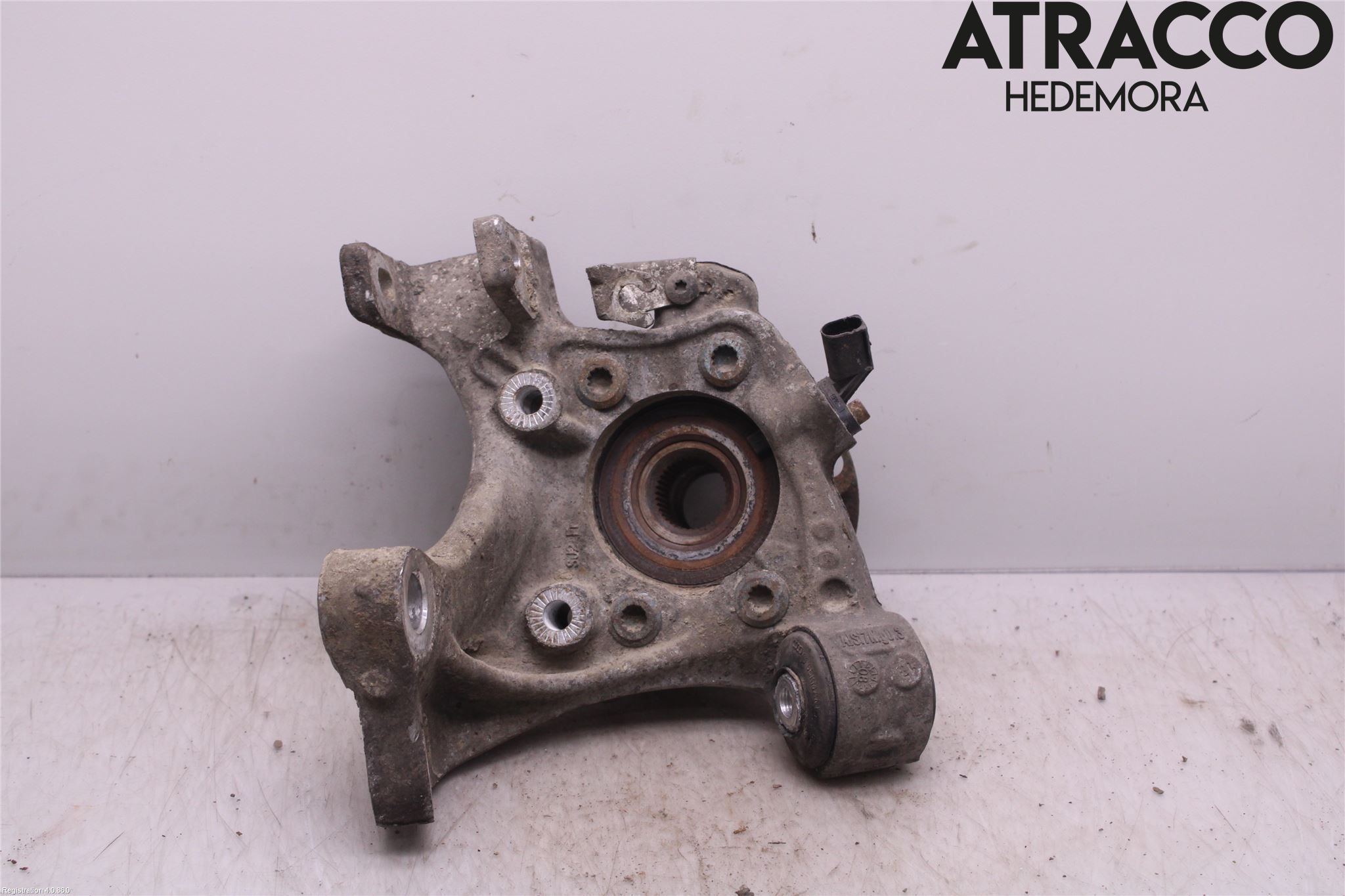 Audi A6/S6     05-11 Hjullagerhus-Spindel Vä B