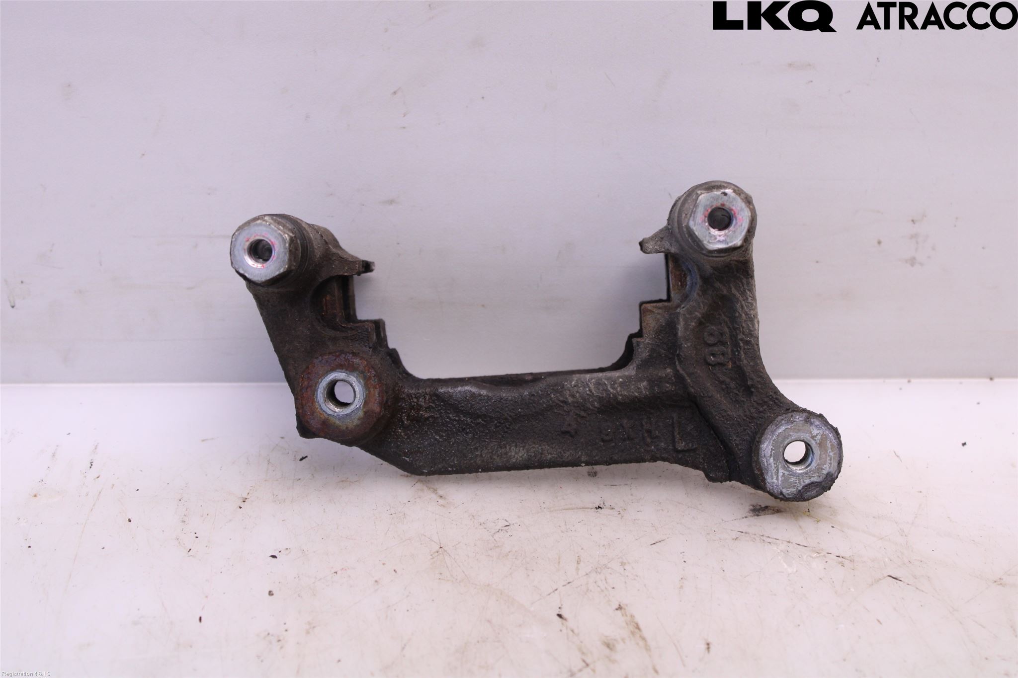 Mitsubishi OUTLANDER 13-21 Bromsokshållare