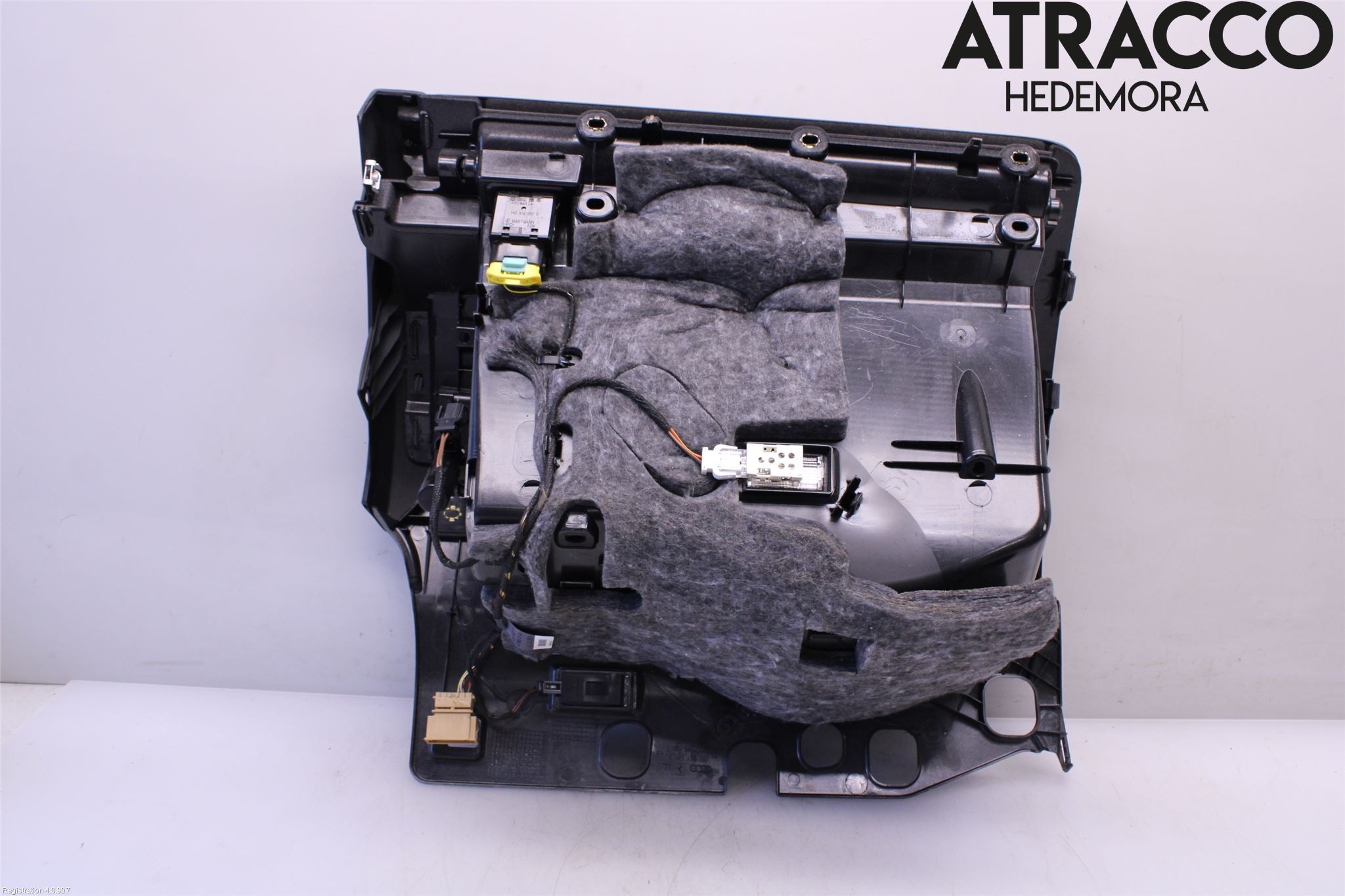 Audi A4 12-15 Handskfack