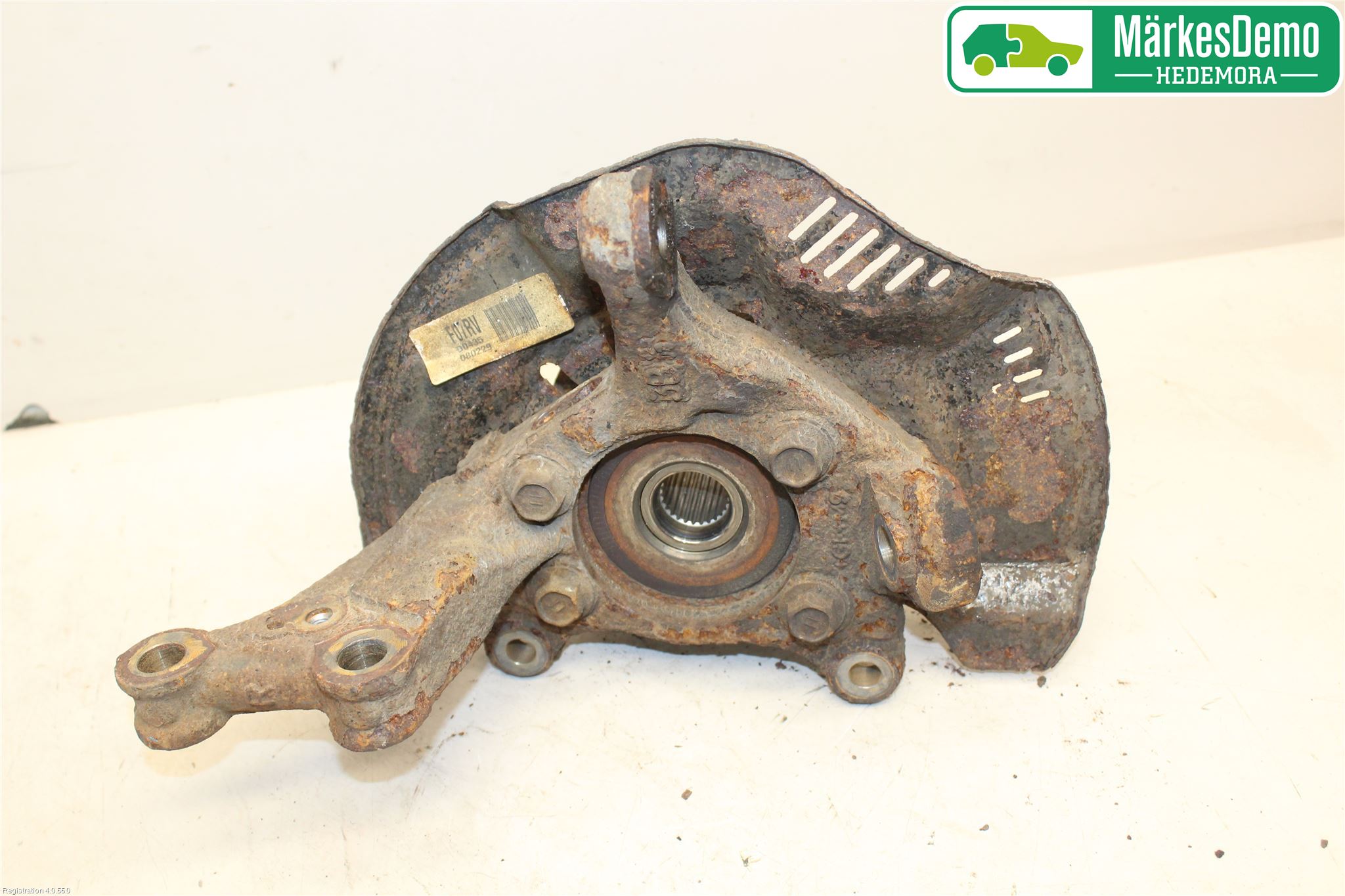 Toyota AURIS 07-09 Styrspindel Lagerhus Hö