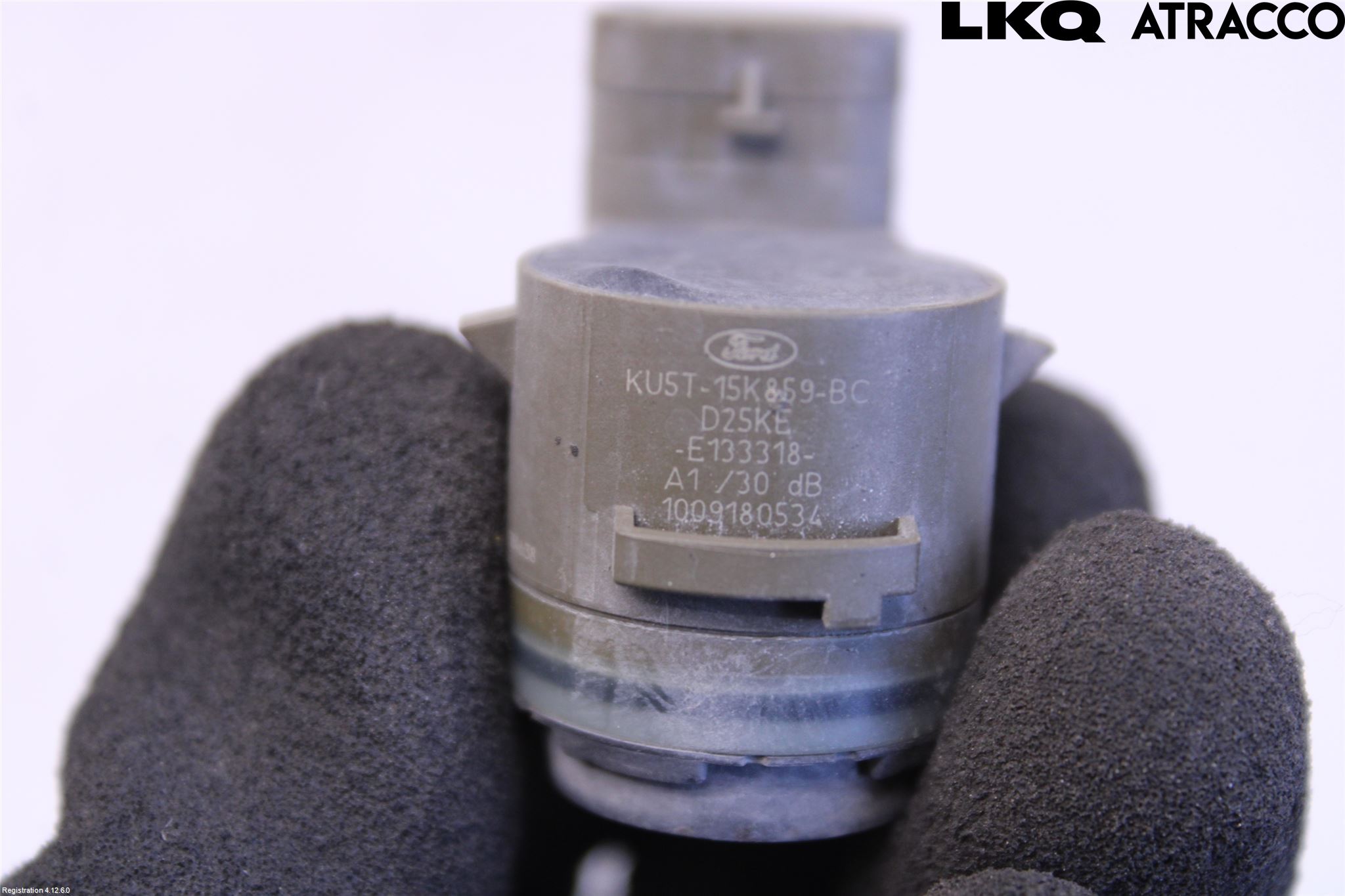 Ford FOCUS 19- Parkeringshjälp Frontsensor