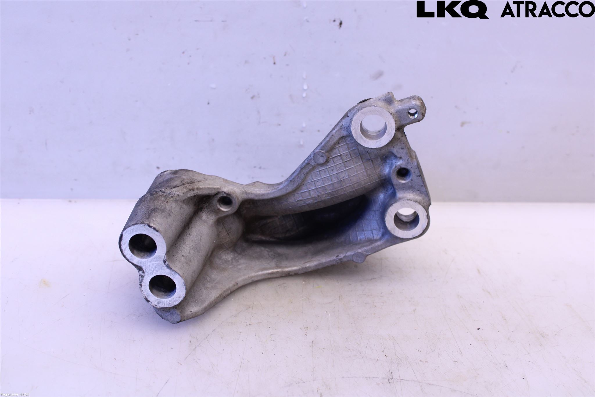 Honda ACCORD    08- Motorfäste