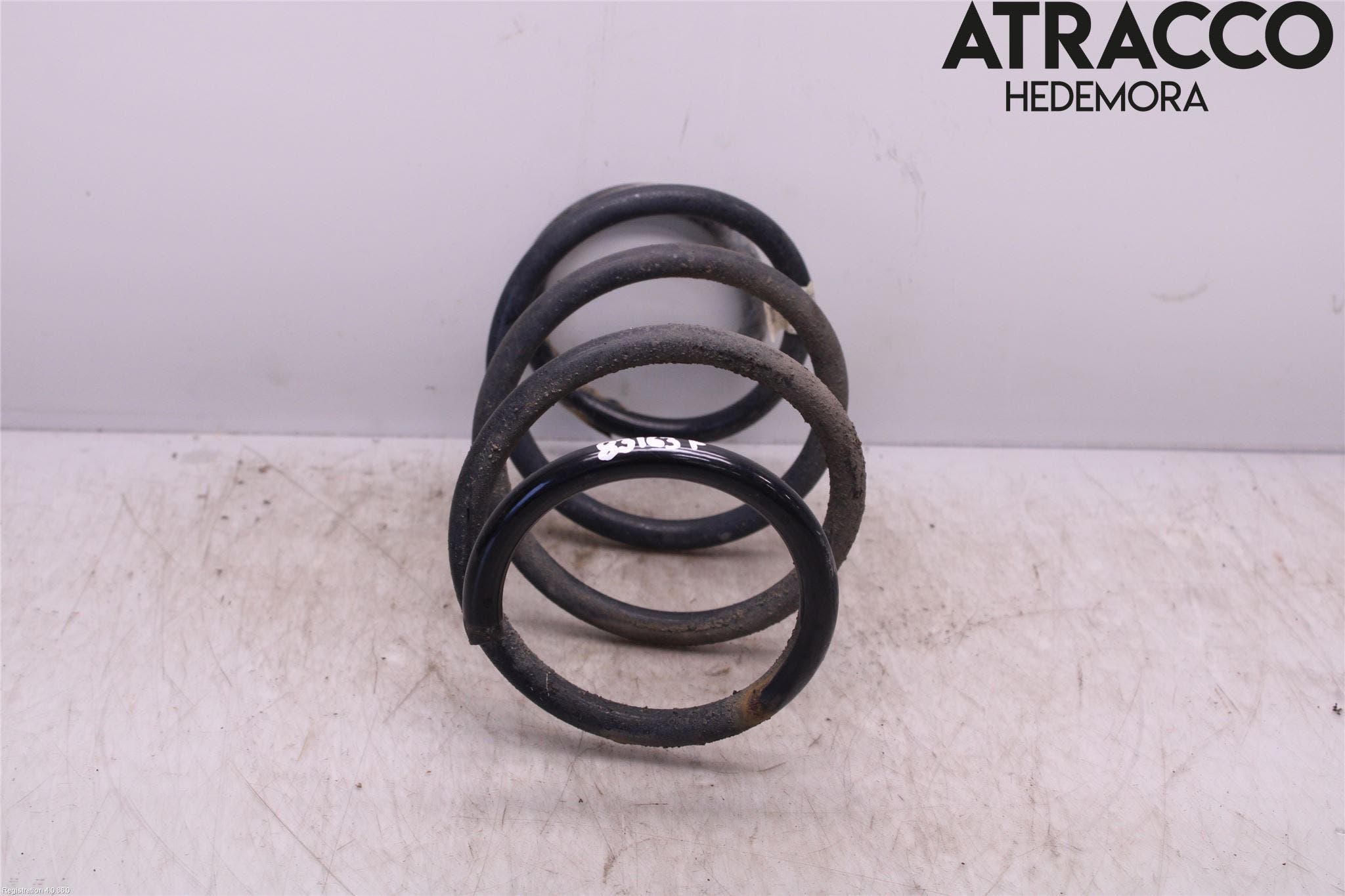 Volkswagen VW PASSAT 15-19 Fjäder Fram