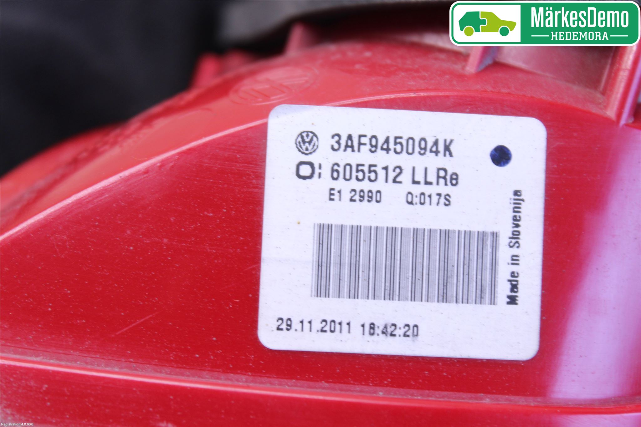 Volkswagen VW PASSAT 11-14 Bakljus Lucka Hö