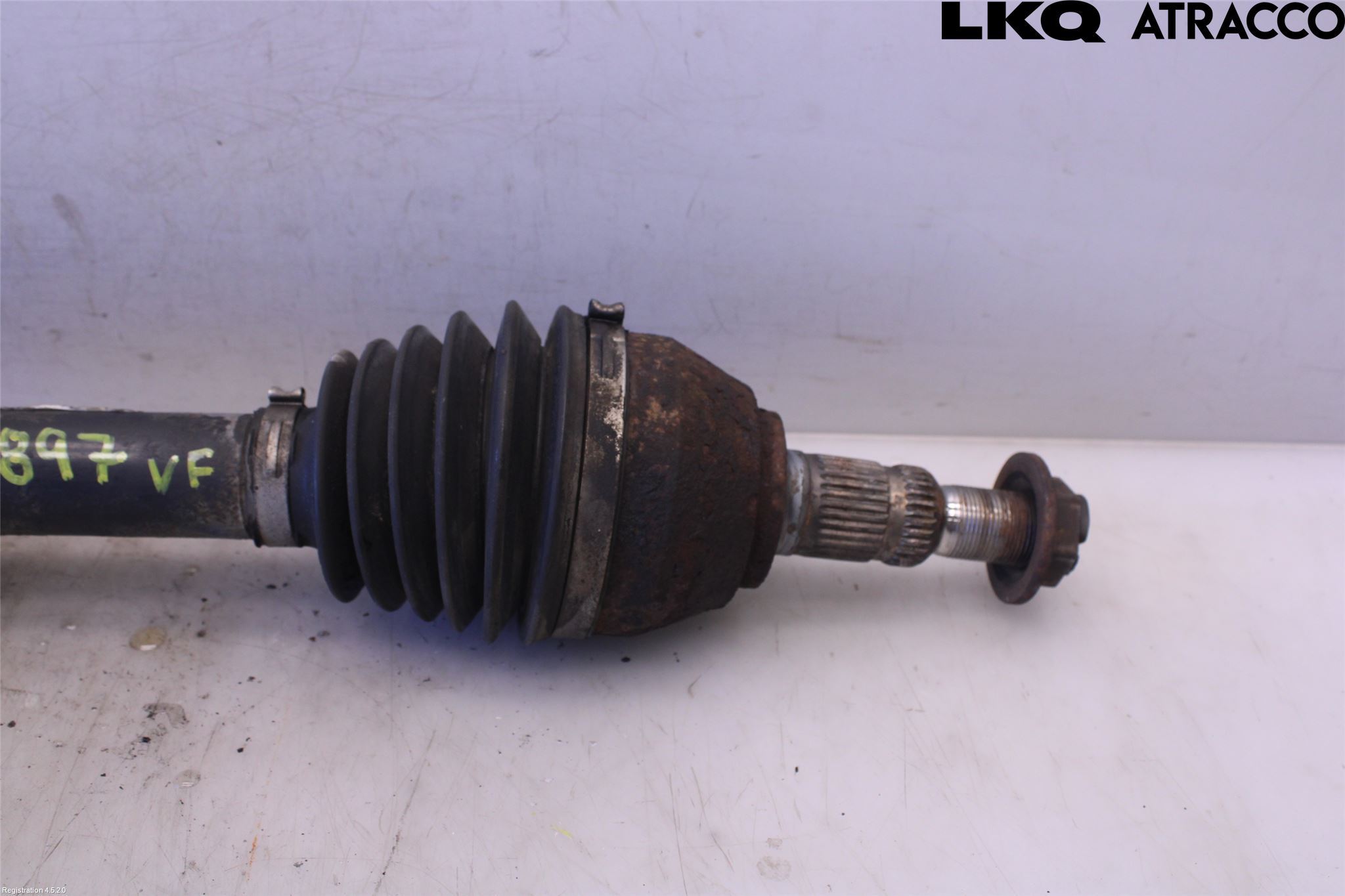 Cadillac BLS Drivaxel Fram Vänster