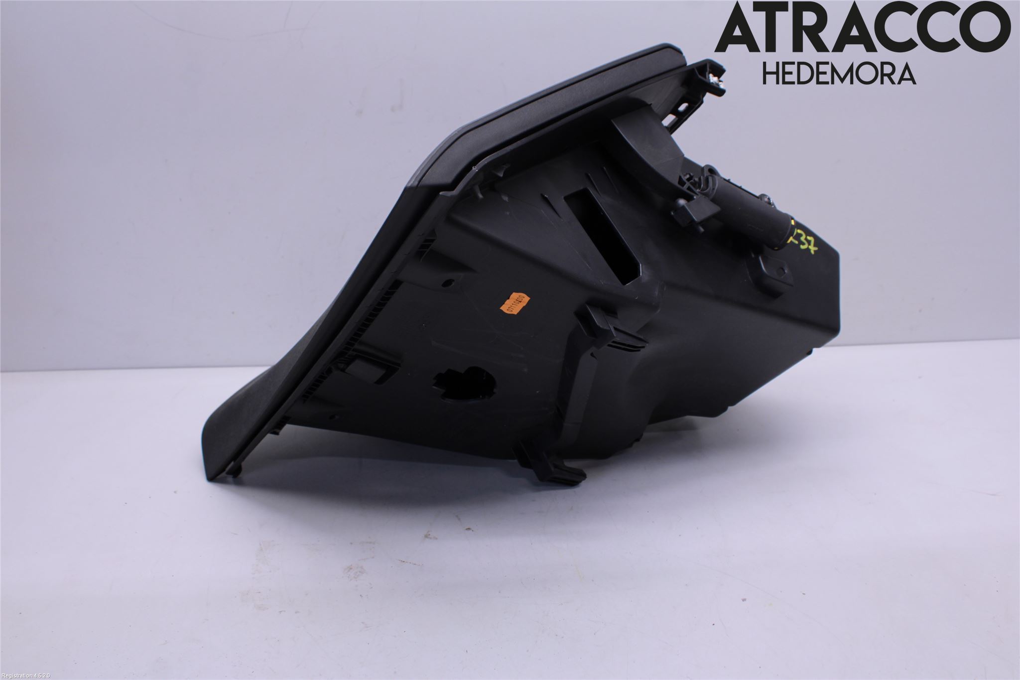 Peugeot 2008 13-20 Handskfack