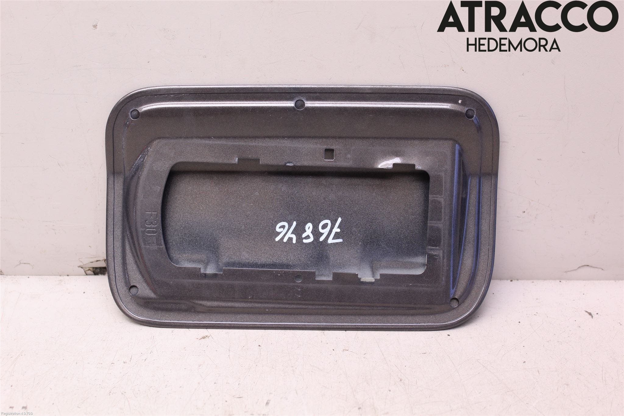 BMW 3 F30/F31/F80 12-19 Tanklucka