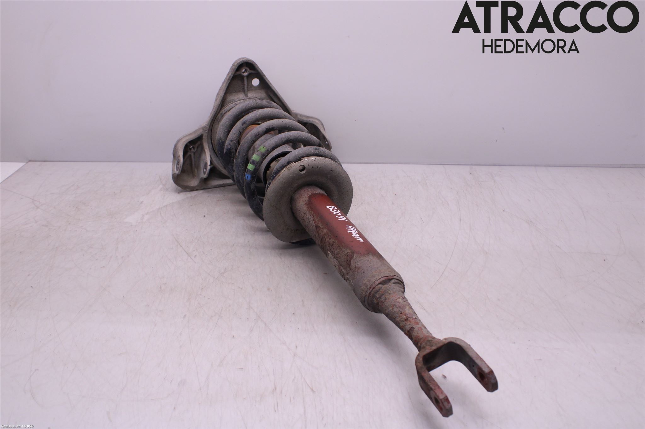 Audi A4/S4 01-05 Fjäderben Fram Höger