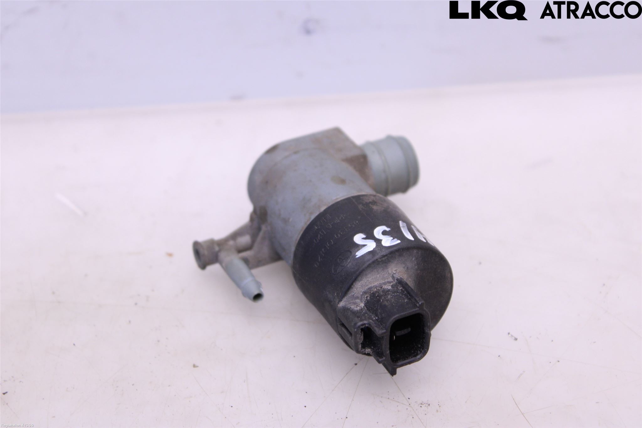 Toyota YARIS XP130 12-14 Spolarpump Vindruta