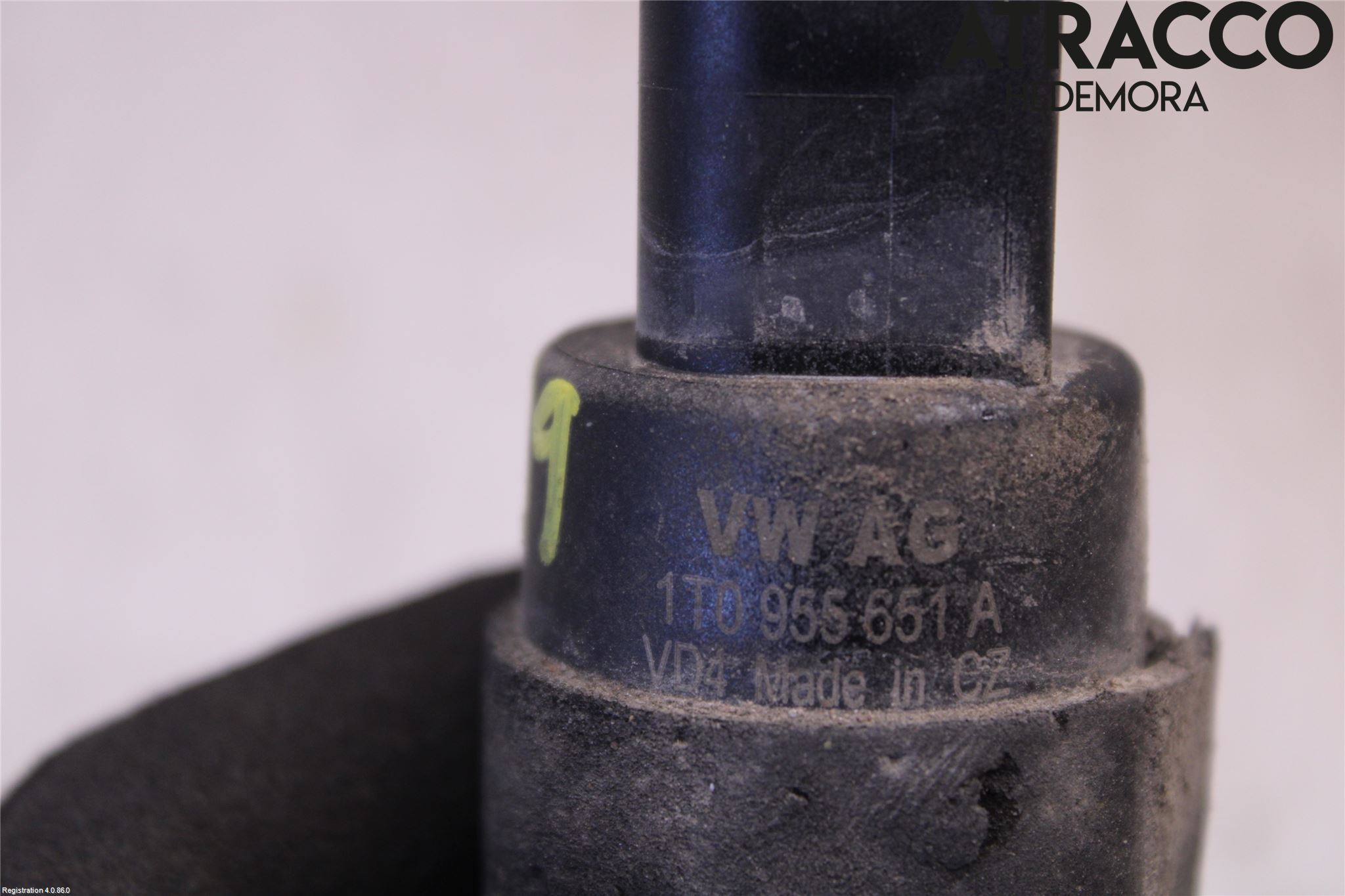 Audi A6/S6     05-11 Spolarpump Vindruta