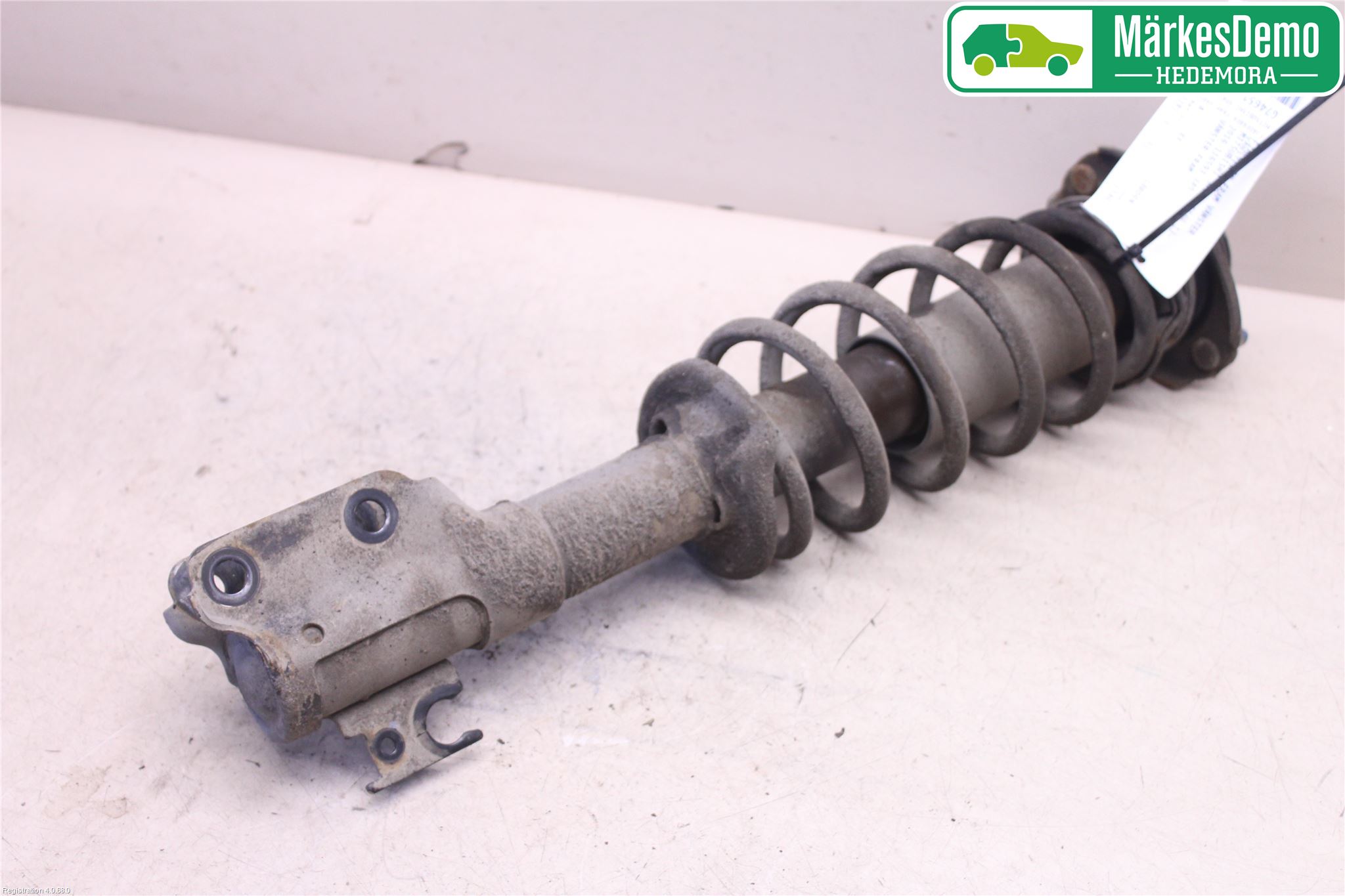 Mitsubishi SPACE STAR 13- Fjäderben Fram Vänster