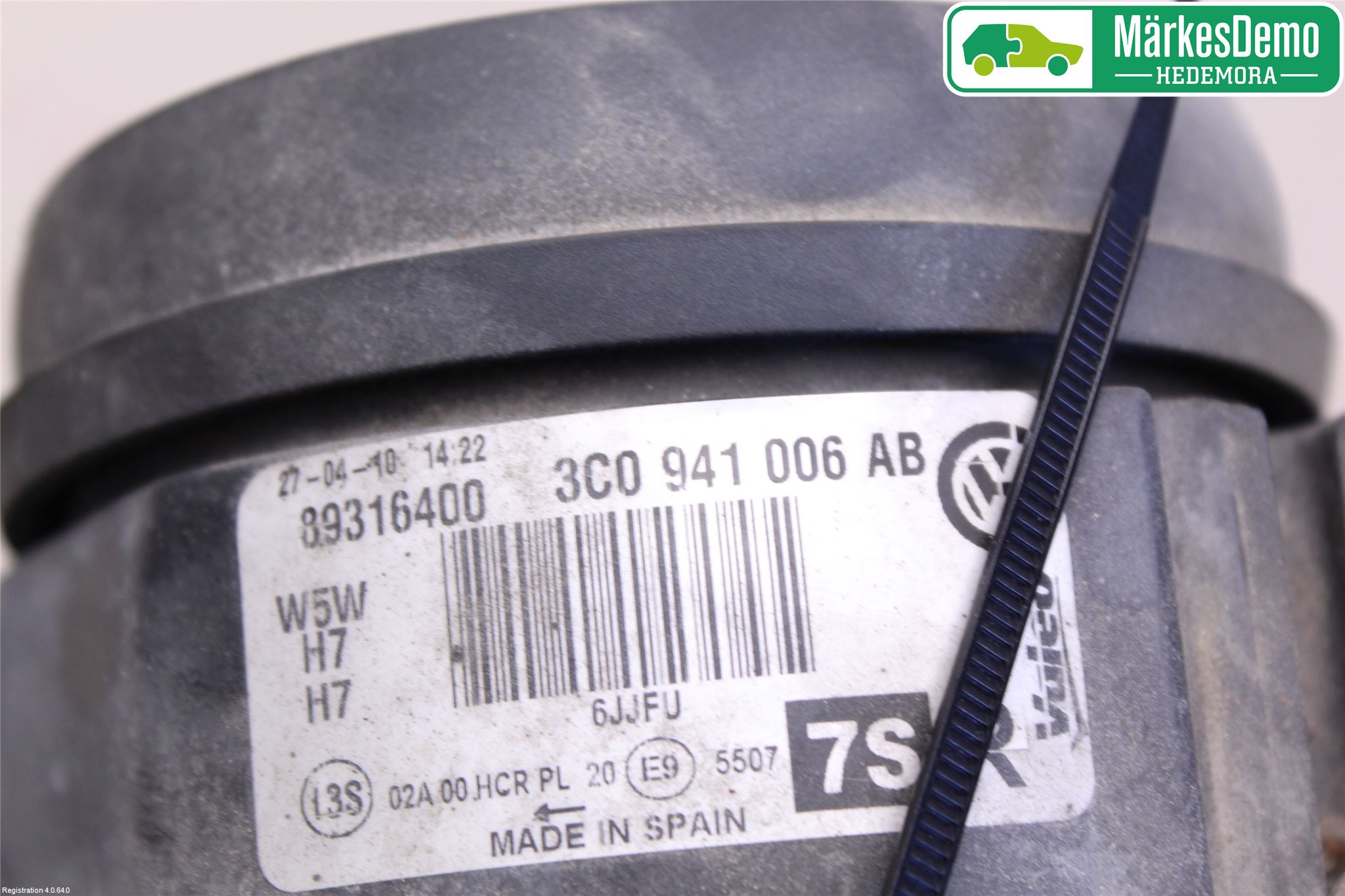 Volkswagen VW PASSAT 05-11 Strålkastare Höger